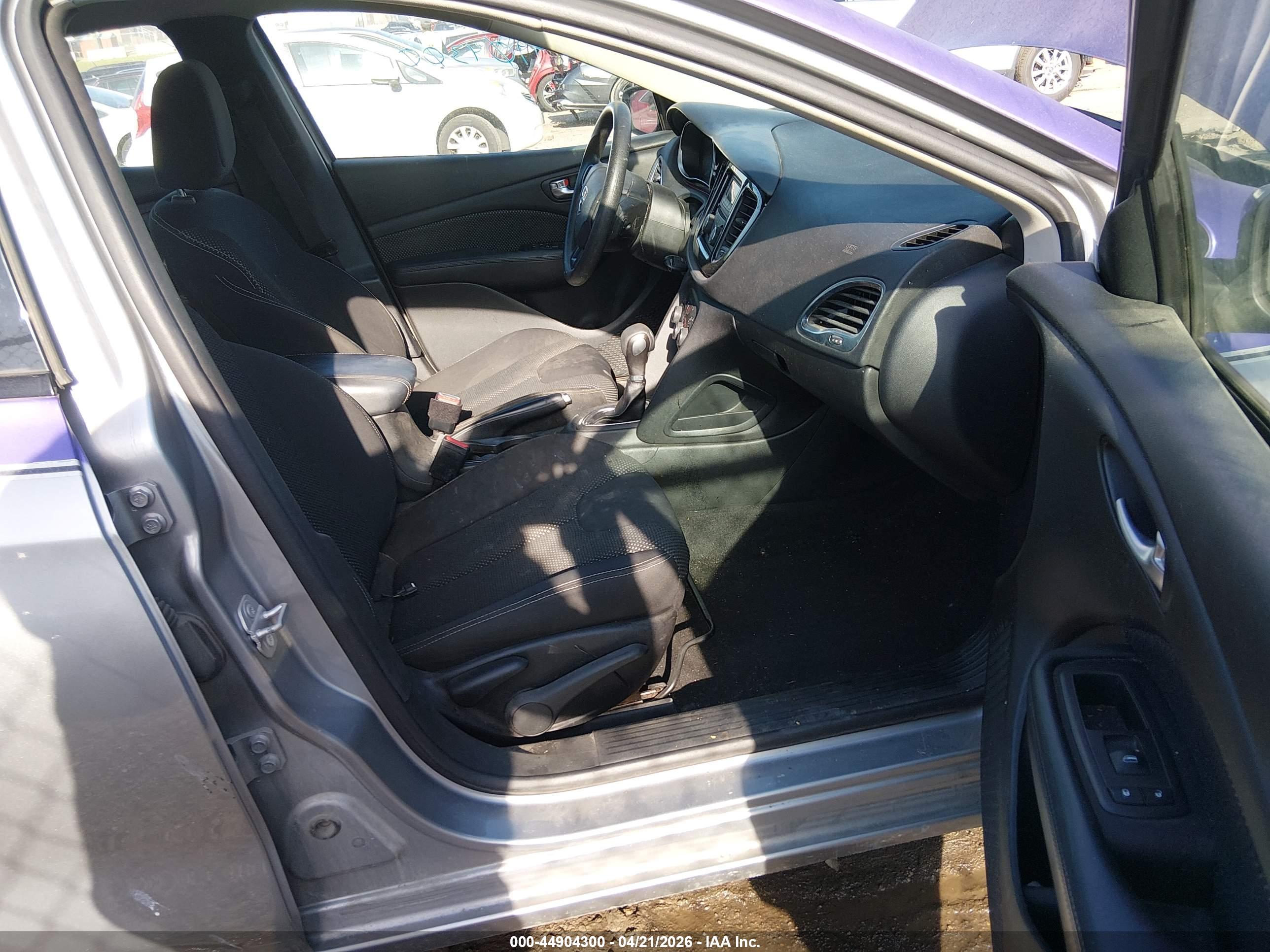 DODGE DART image 5