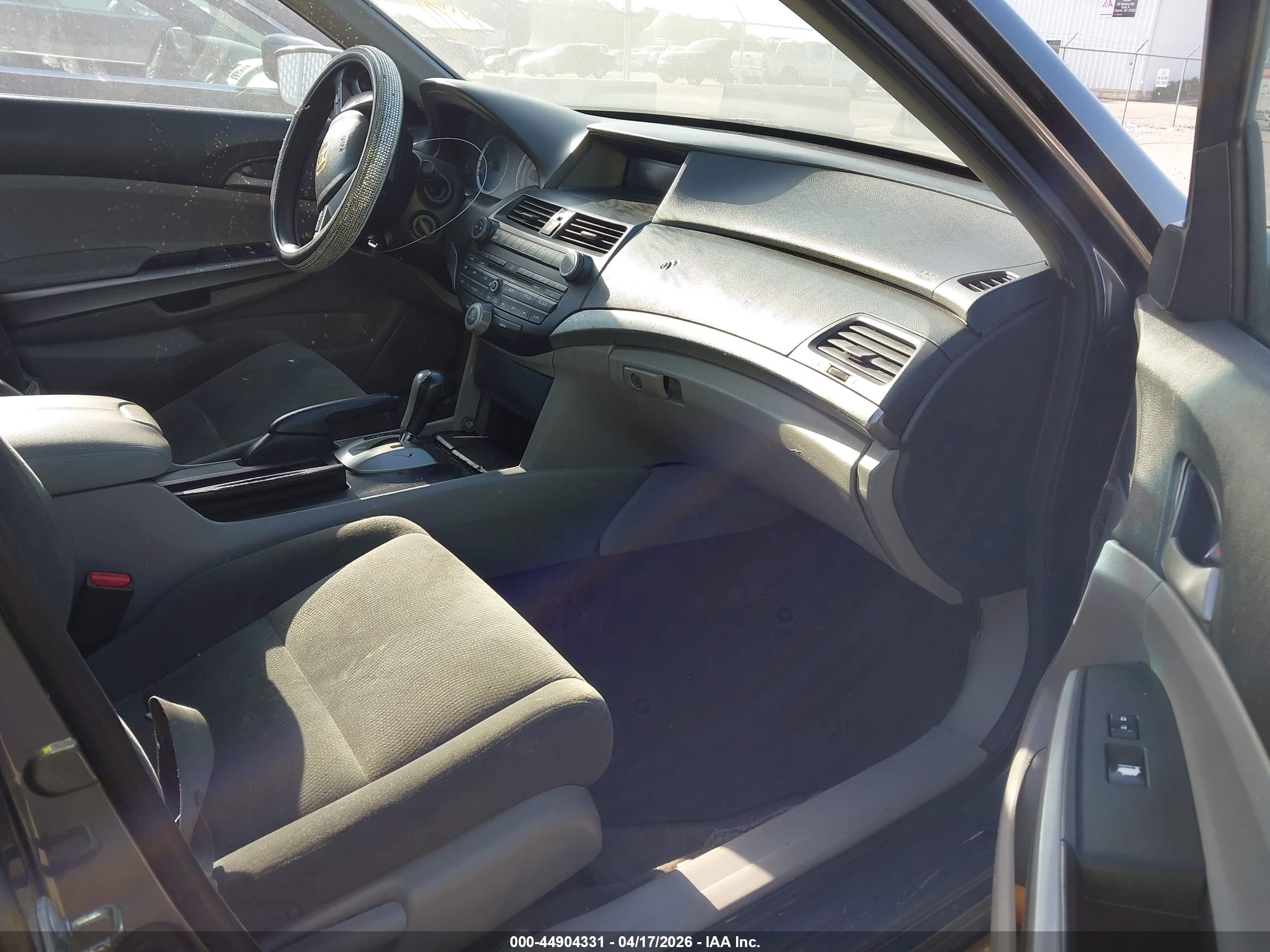 HONDA ACCORD image 5