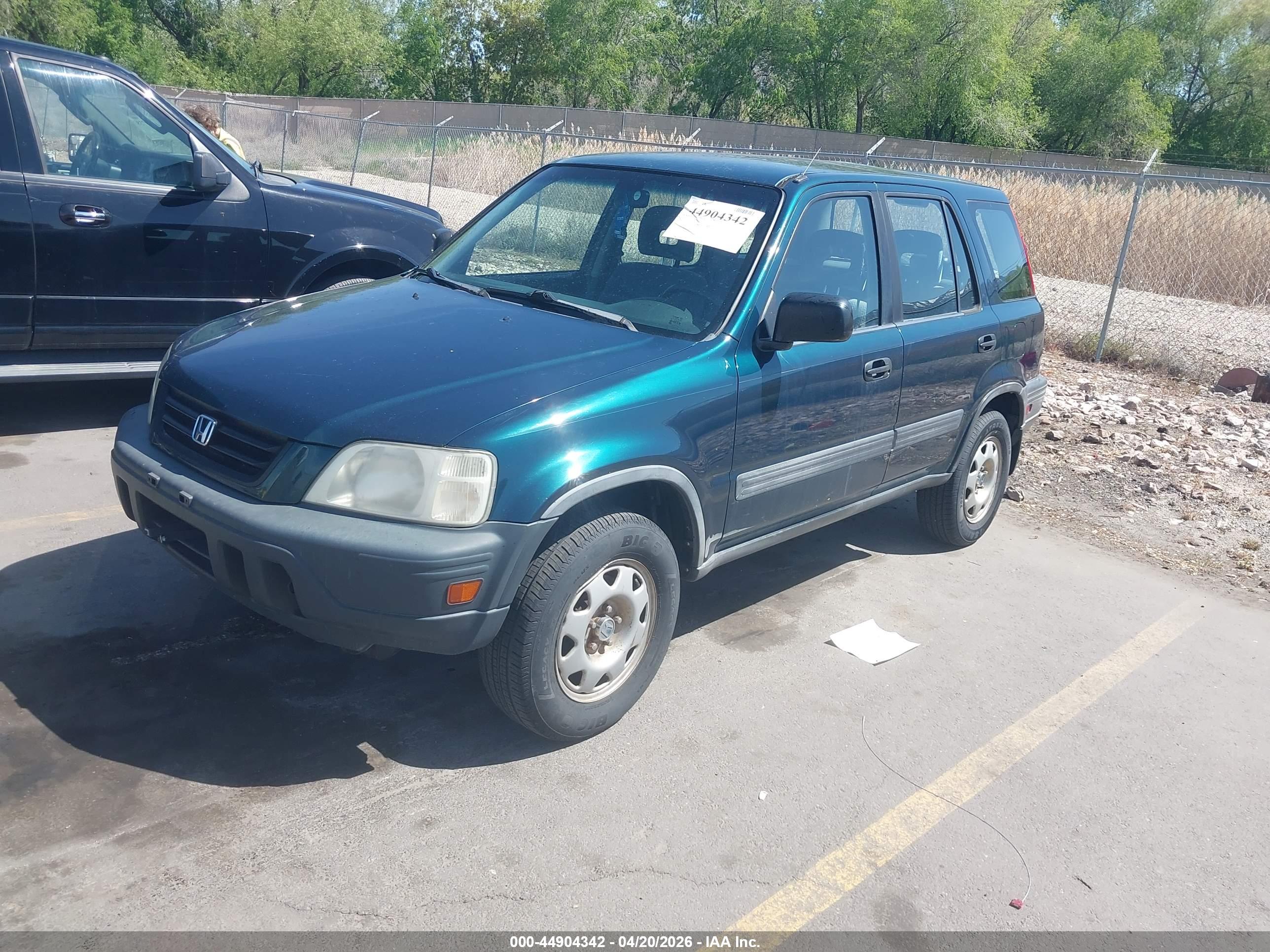 HONDA CR-V image 2