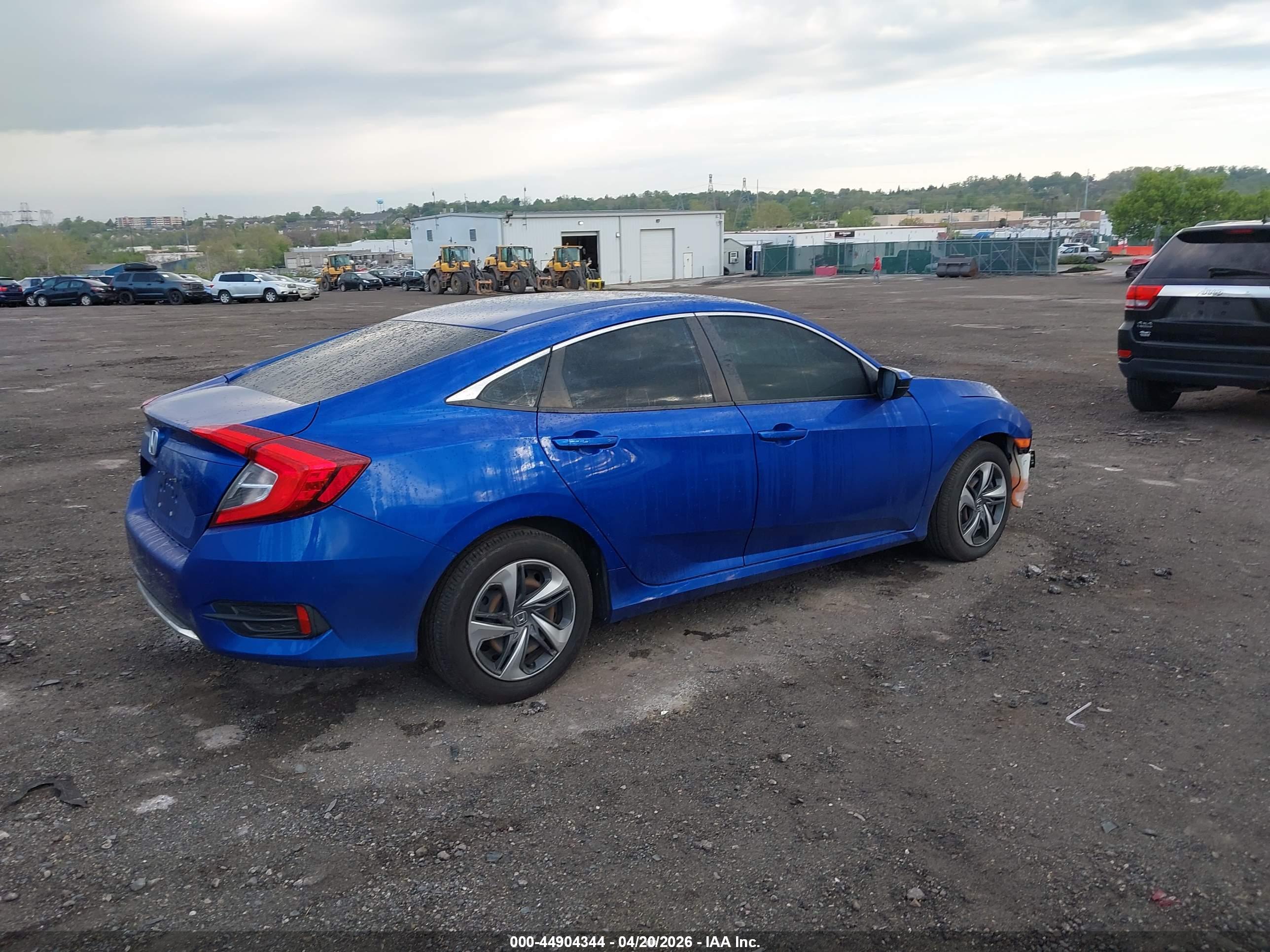 HONDA CIVIC image 4