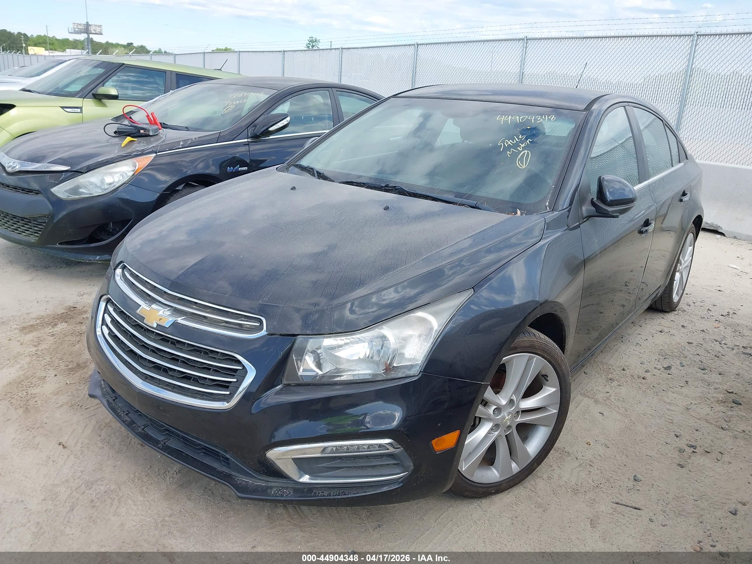 CHEVROLET CRUZE image 2