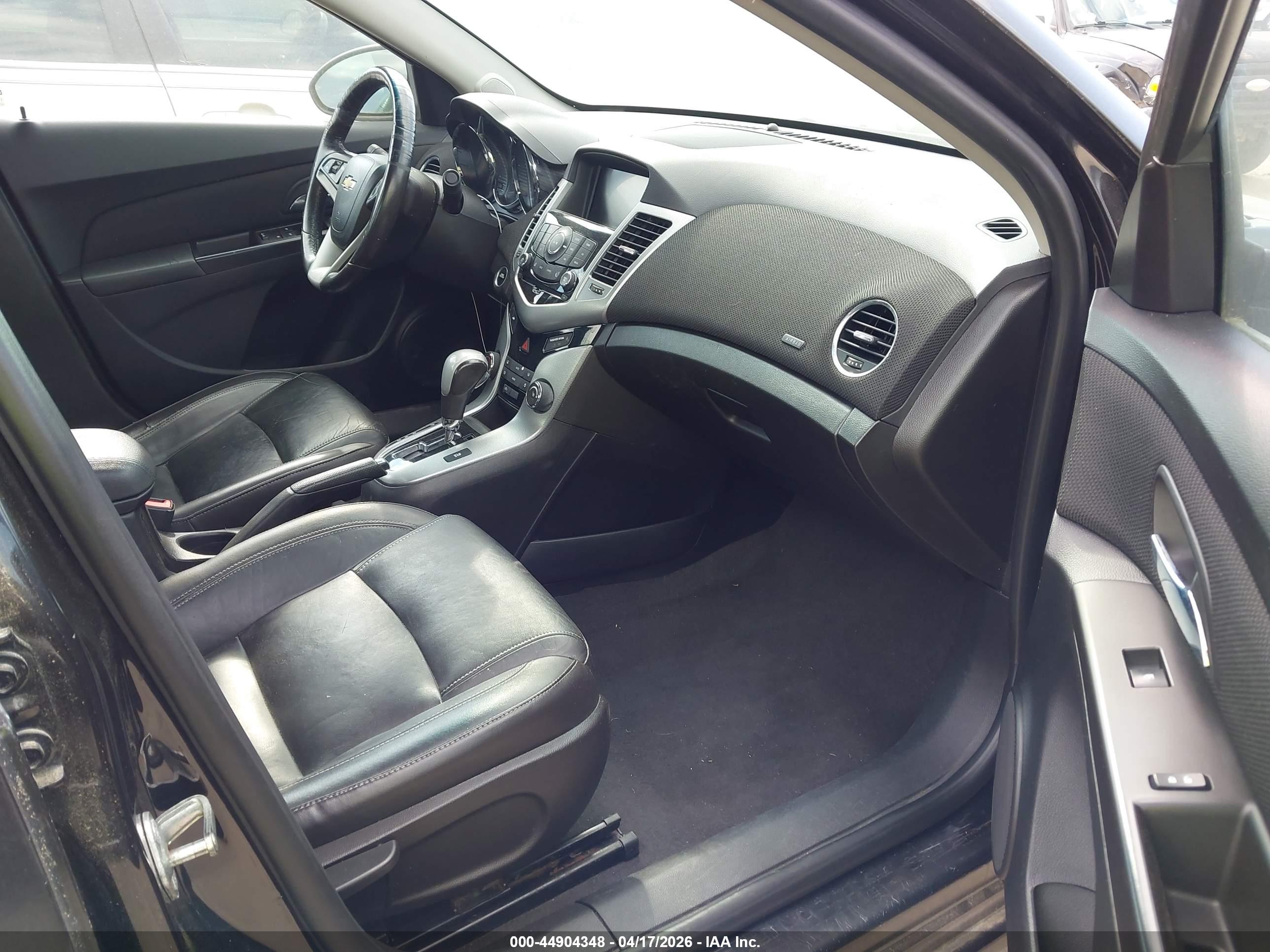CHEVROLET CRUZE image 5