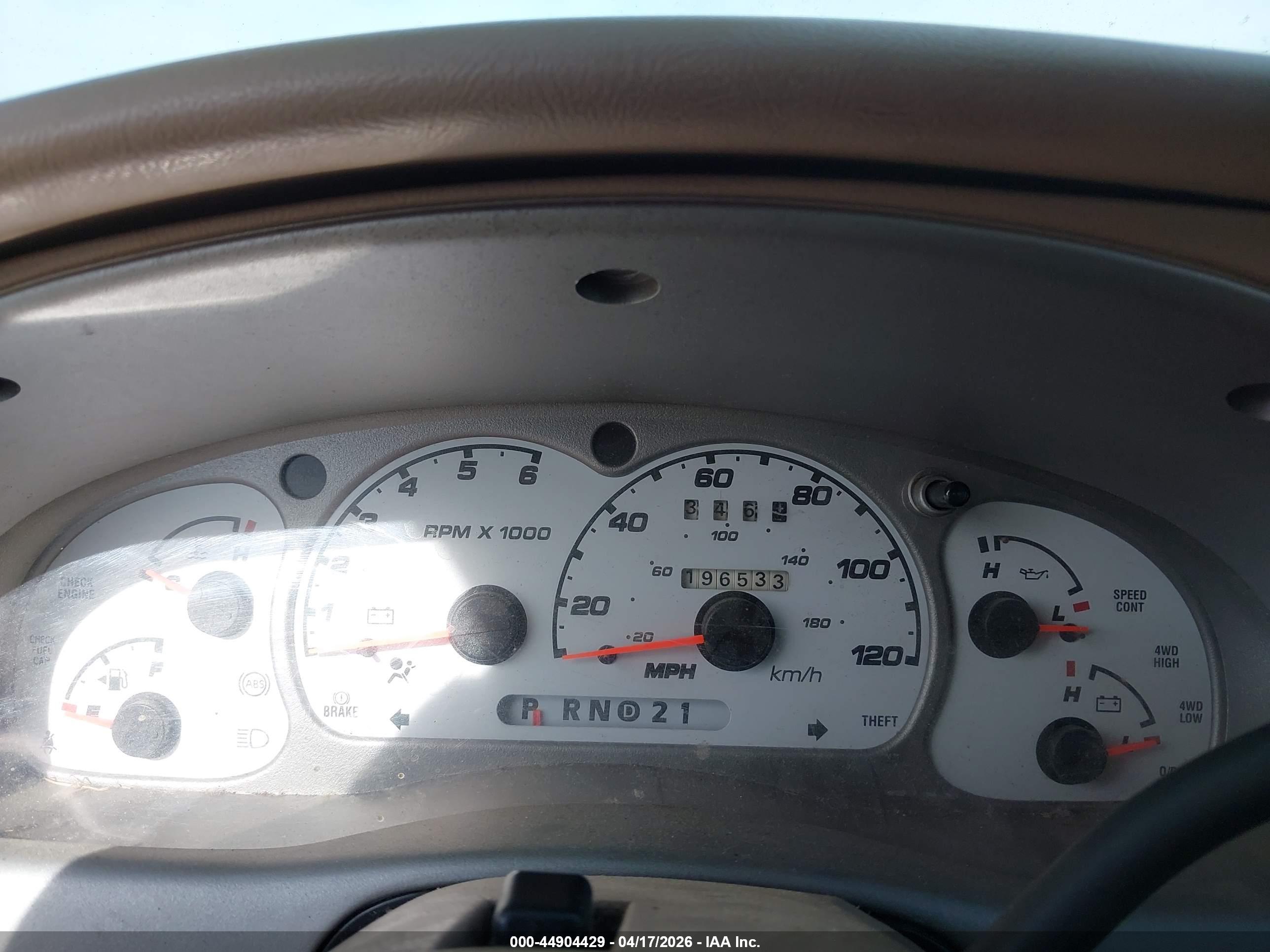 FORD EXPLORER image 7