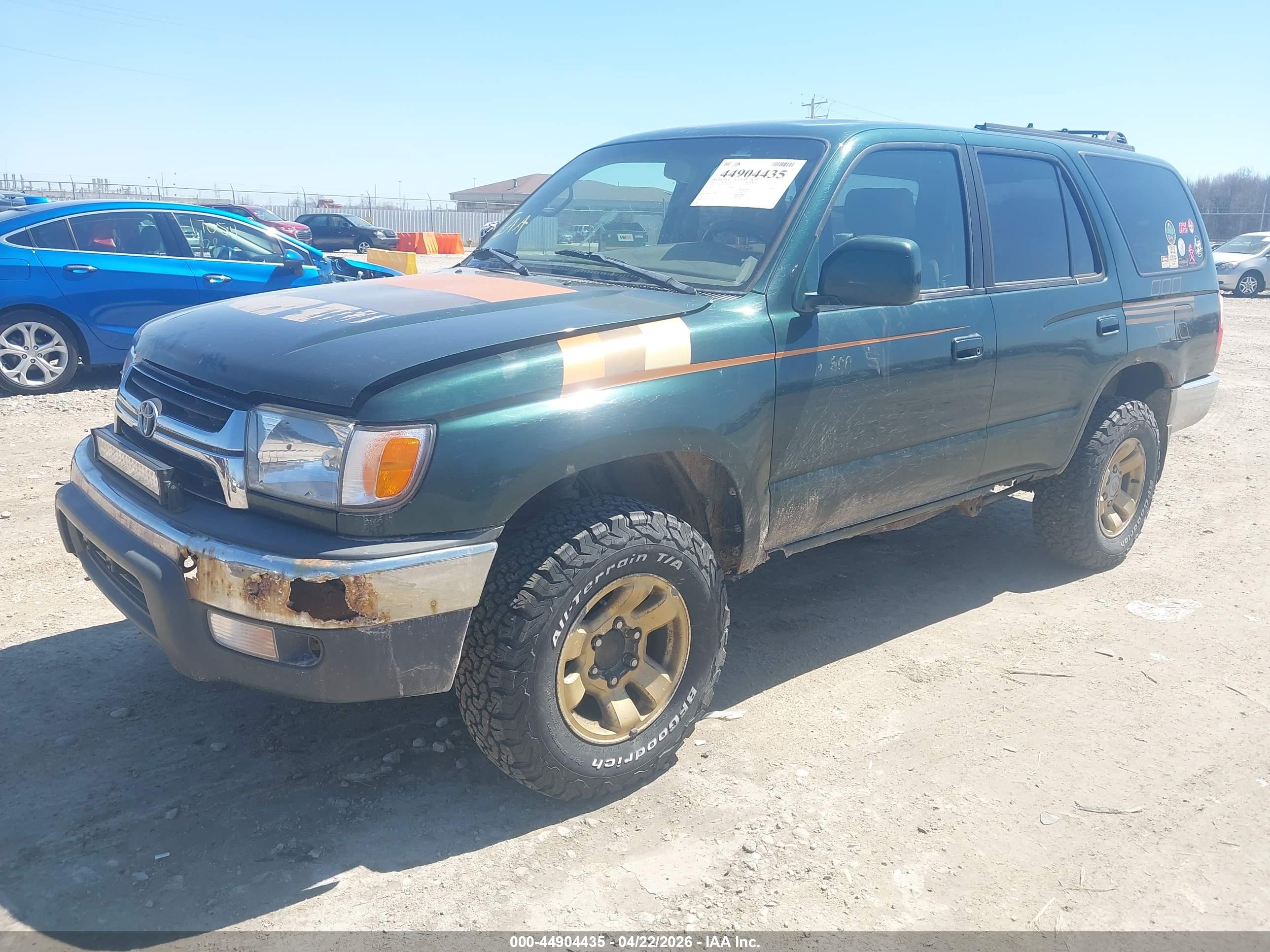 TOYOTA 4RUNNER image 2
