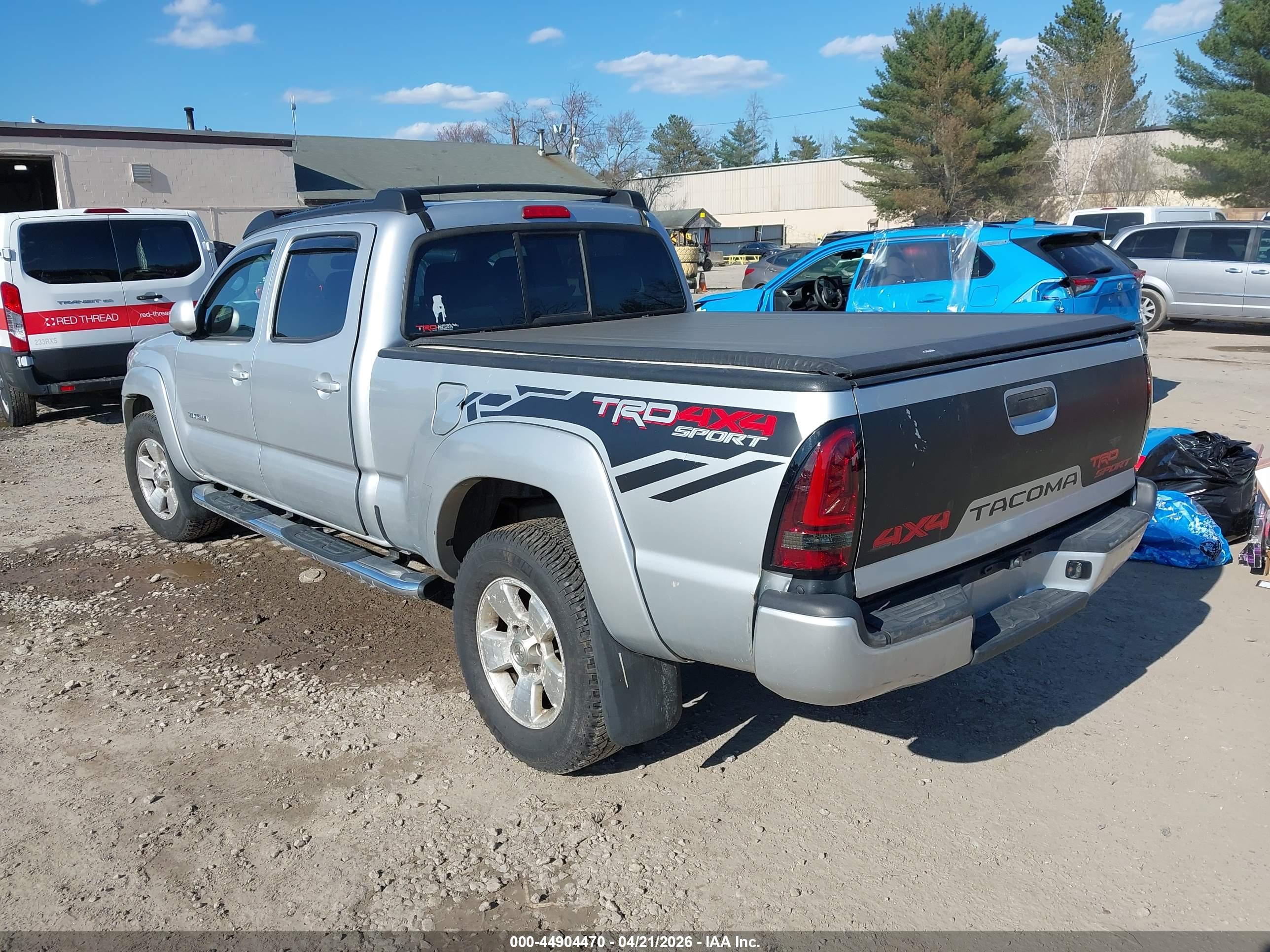 TOYOTA TACOMA image 3