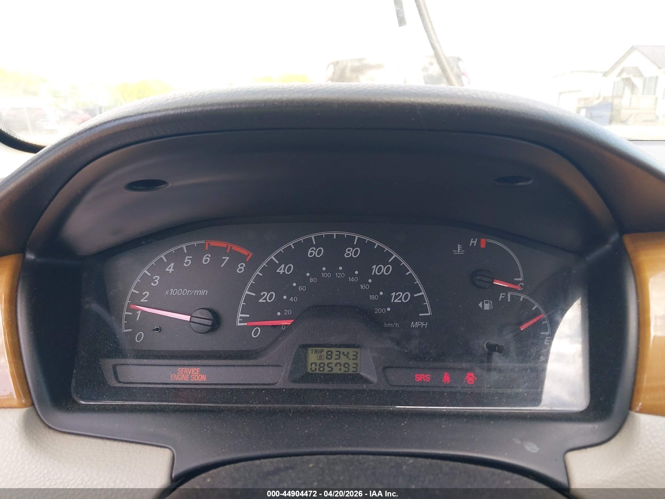 MITSUBISHI LANCER image 7