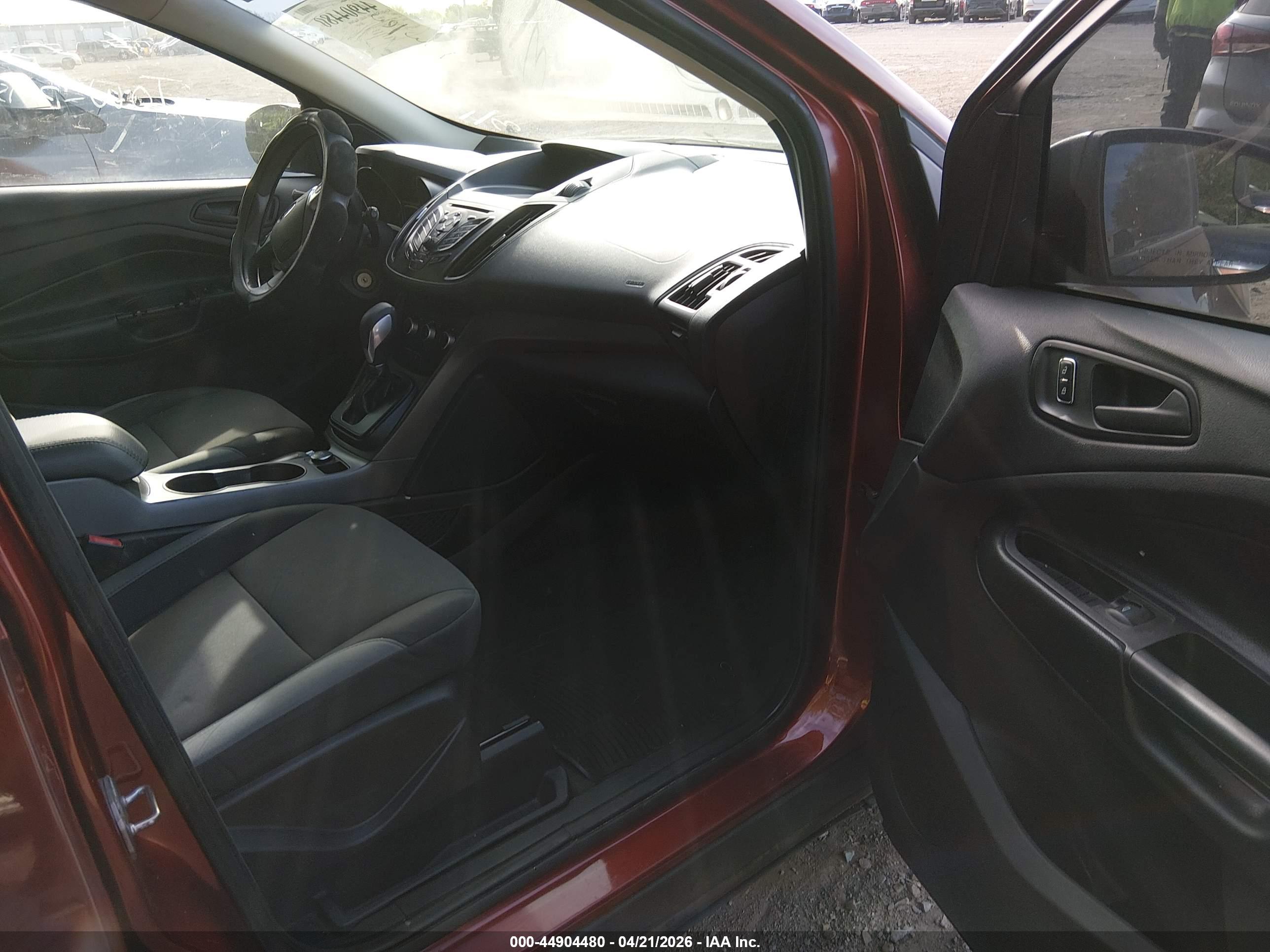 FORD ESCAPE image 5