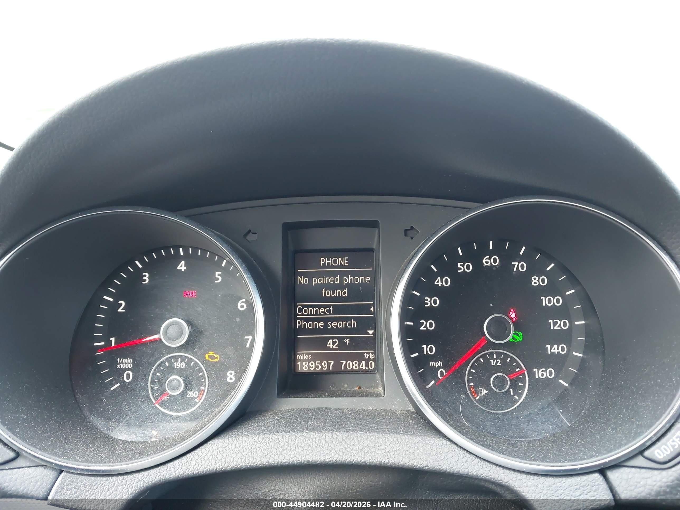 VOLKSWAGEN JETTA image 7
