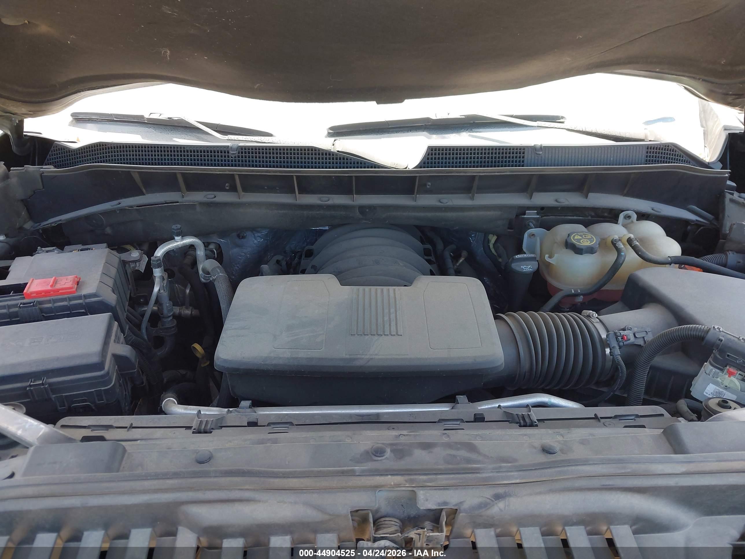 CHEVROLET SILVERADO image 10