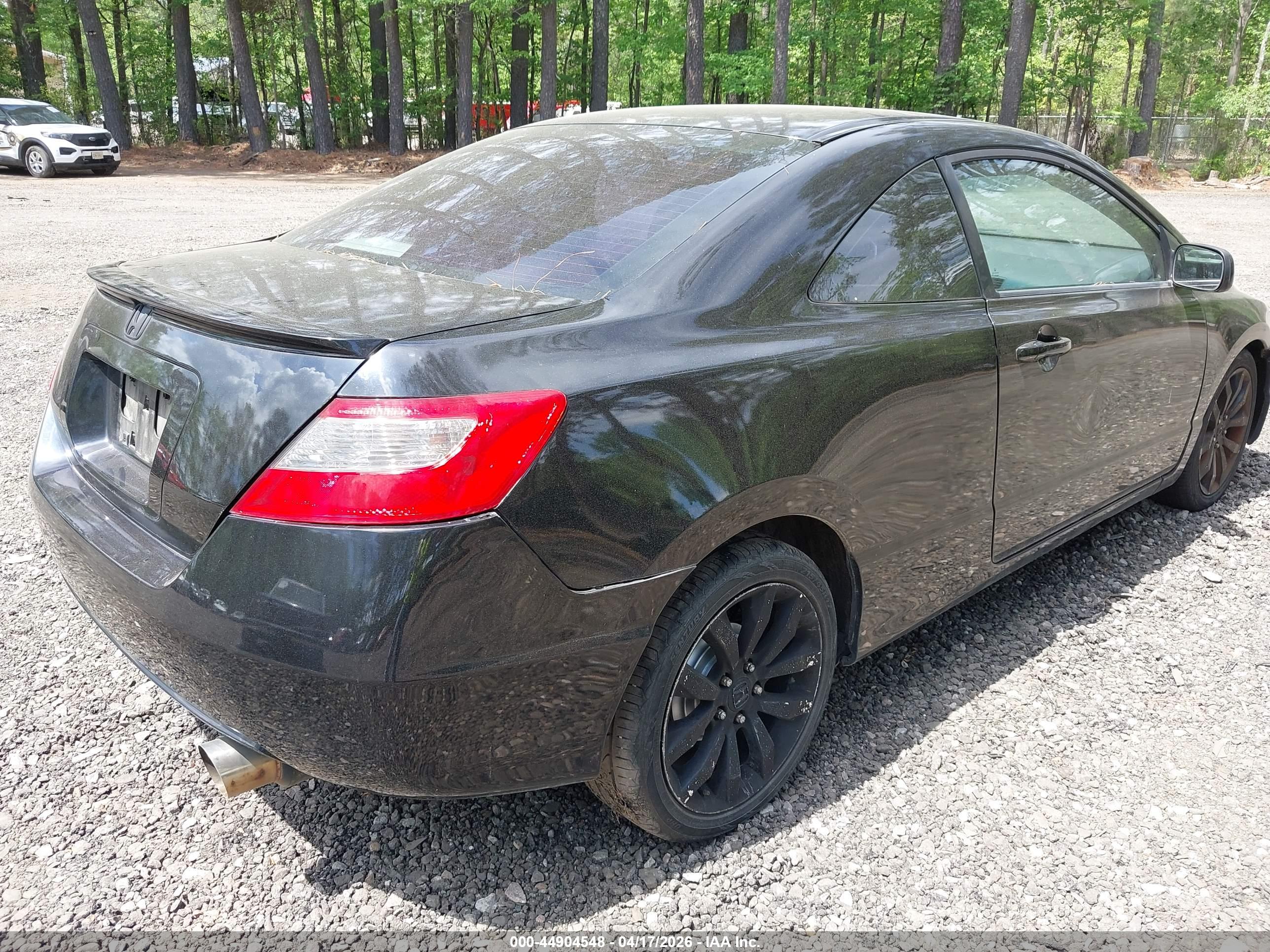 HONDA CIVIC image 4