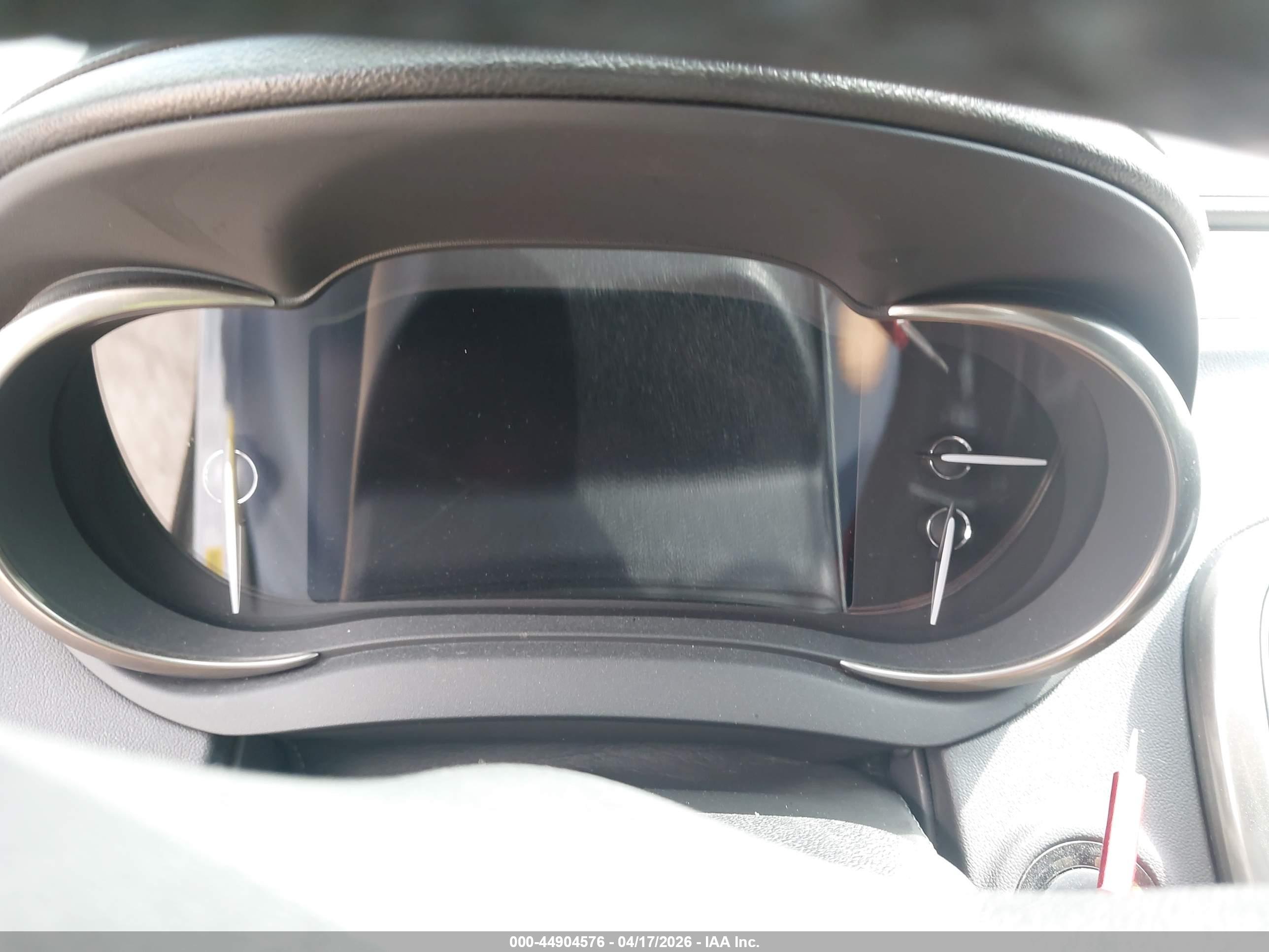 BUICK LACROSSE image 7