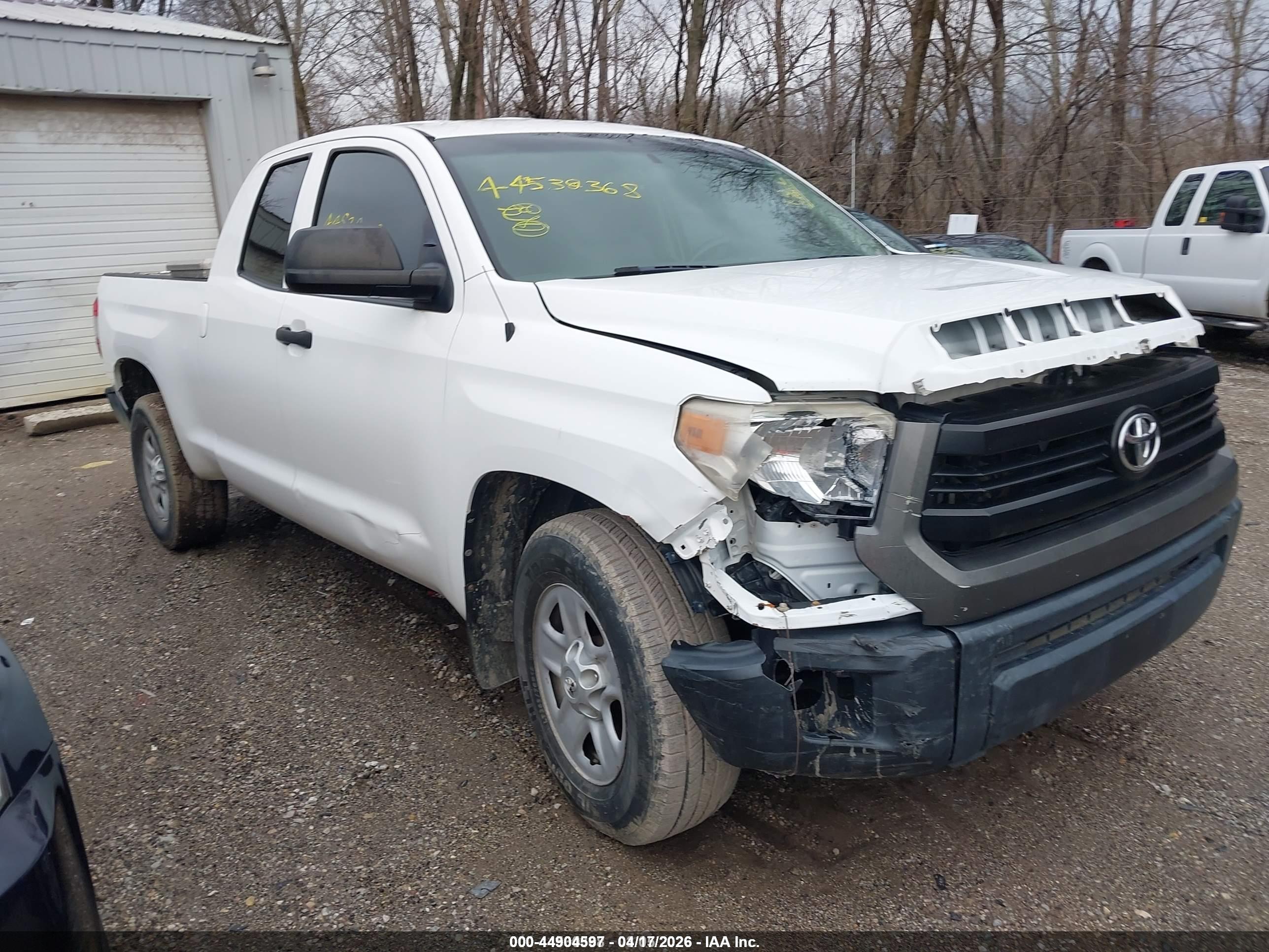 TOYOTA TUNDRA image 6