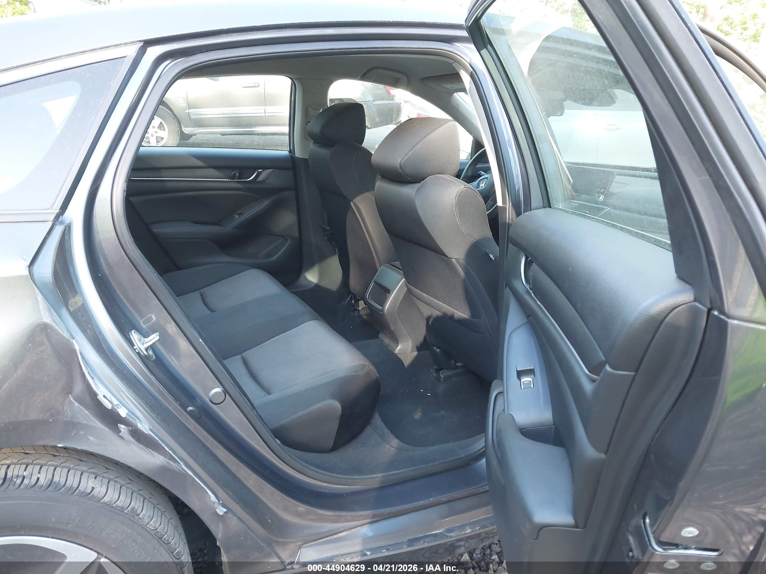 HONDA ACCORD image 8