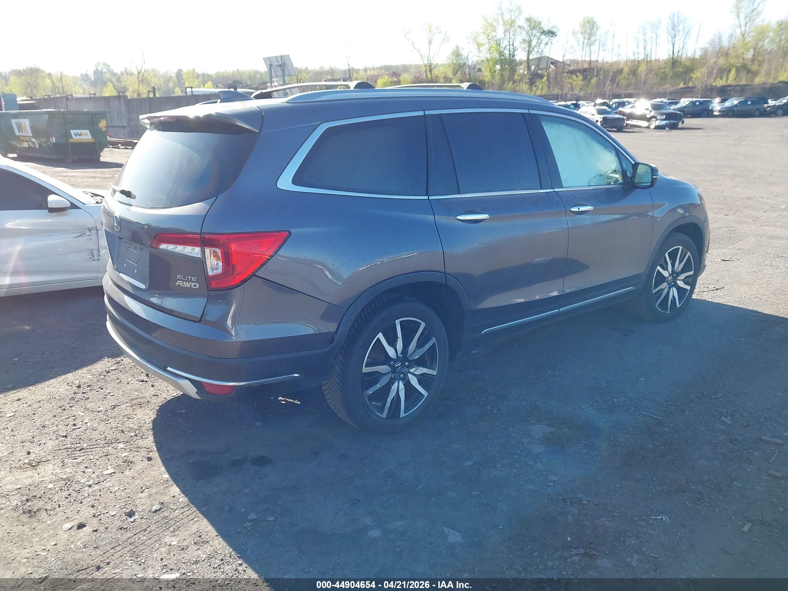HONDA PILOT image 4