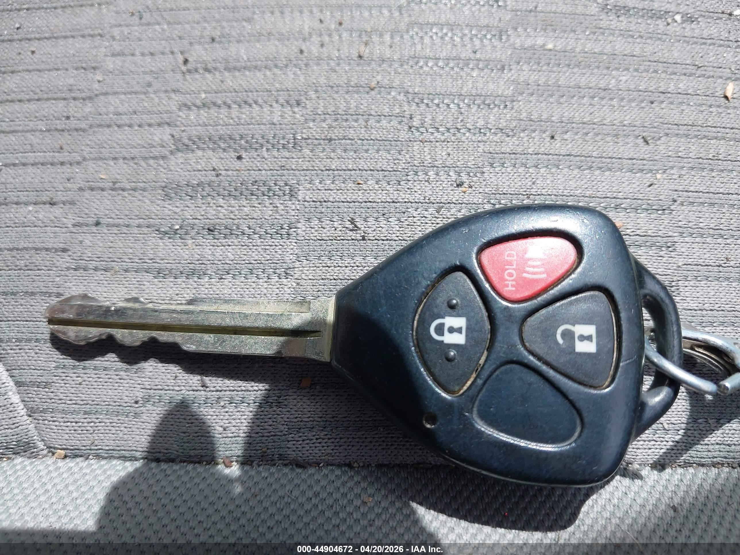 TOYOTA RAV4 image 11