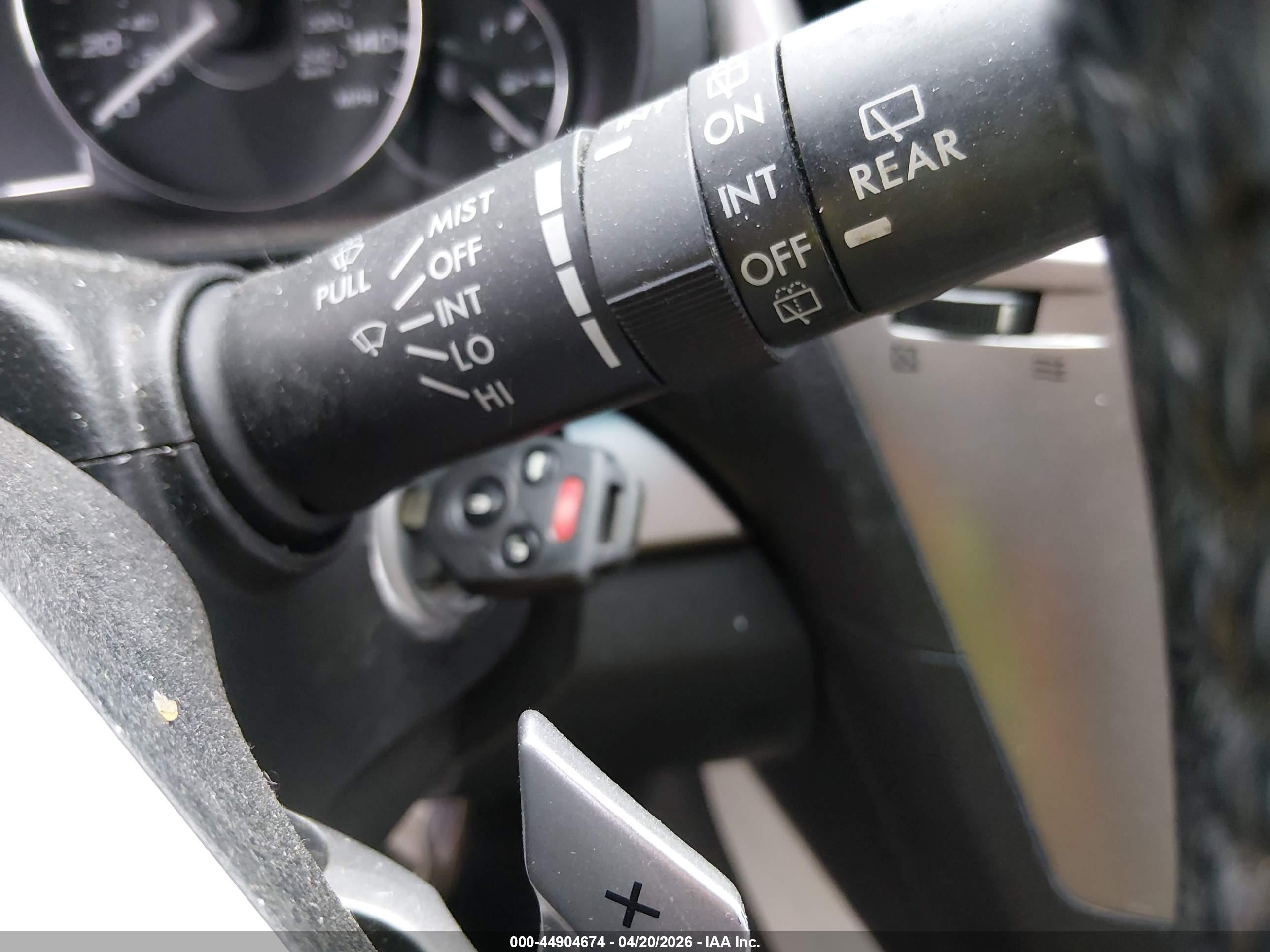 SUBARU OUTBACK image 11