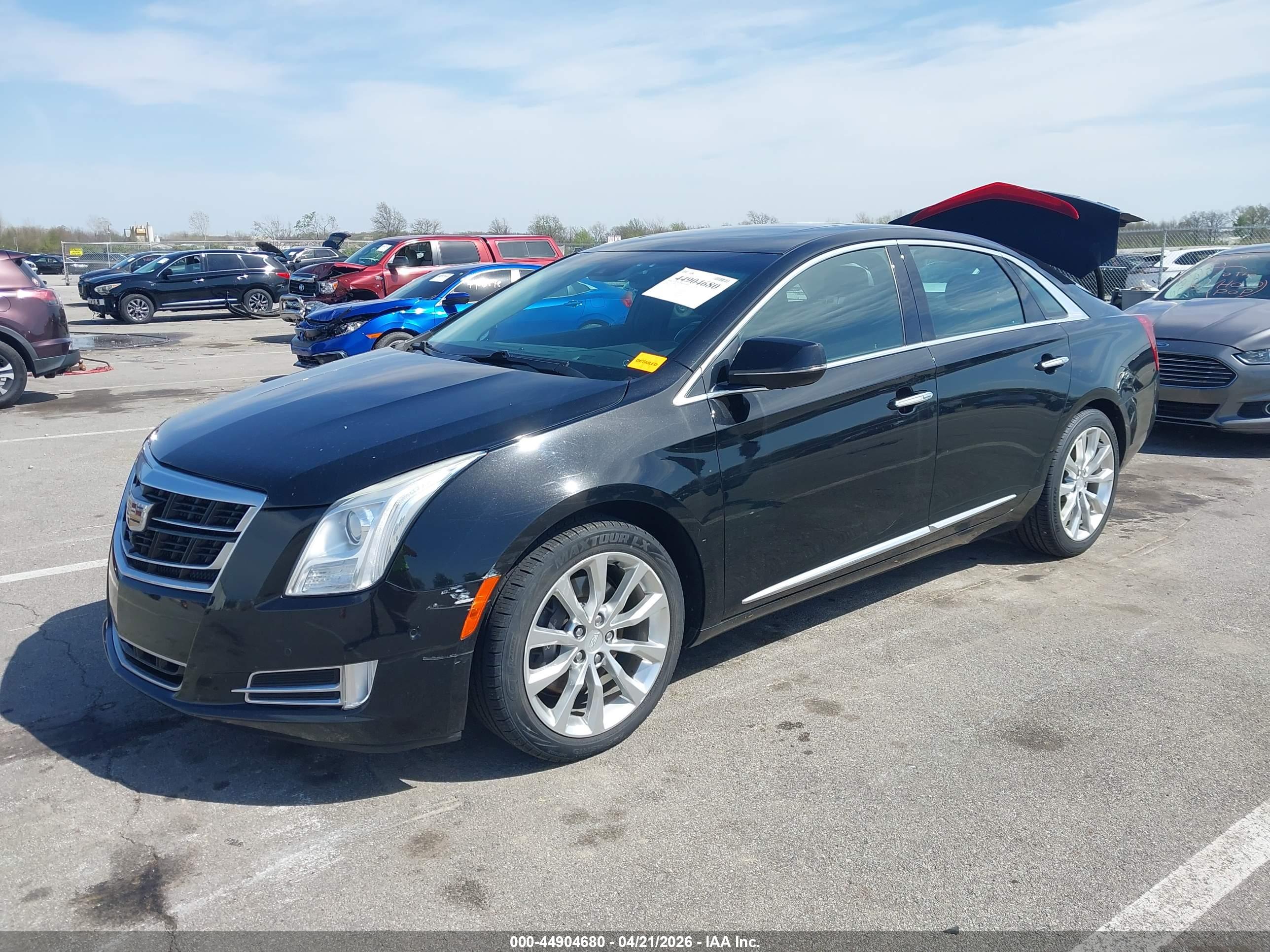CADILLAC XTS image 2