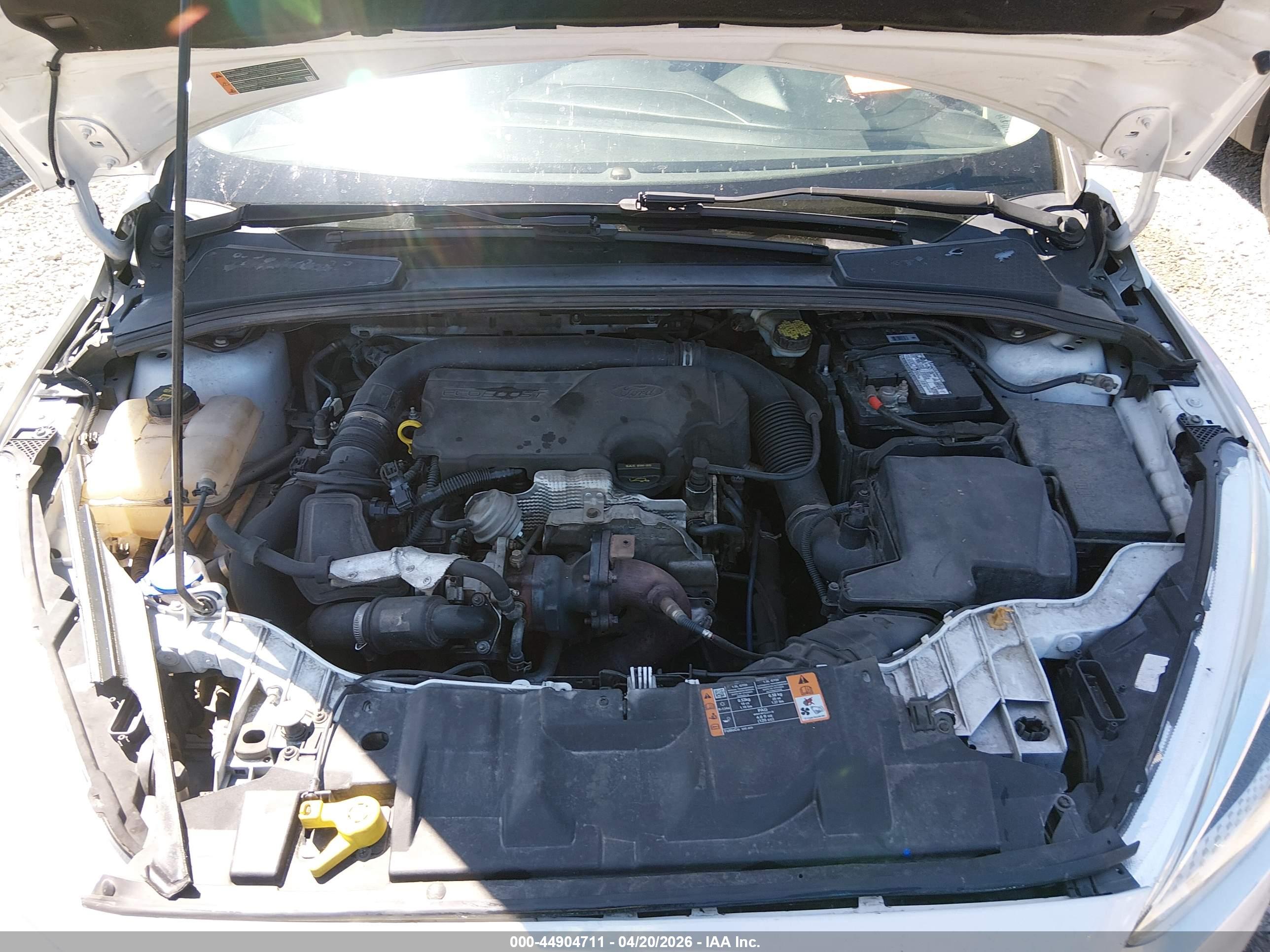 FORD FOCUS image 10