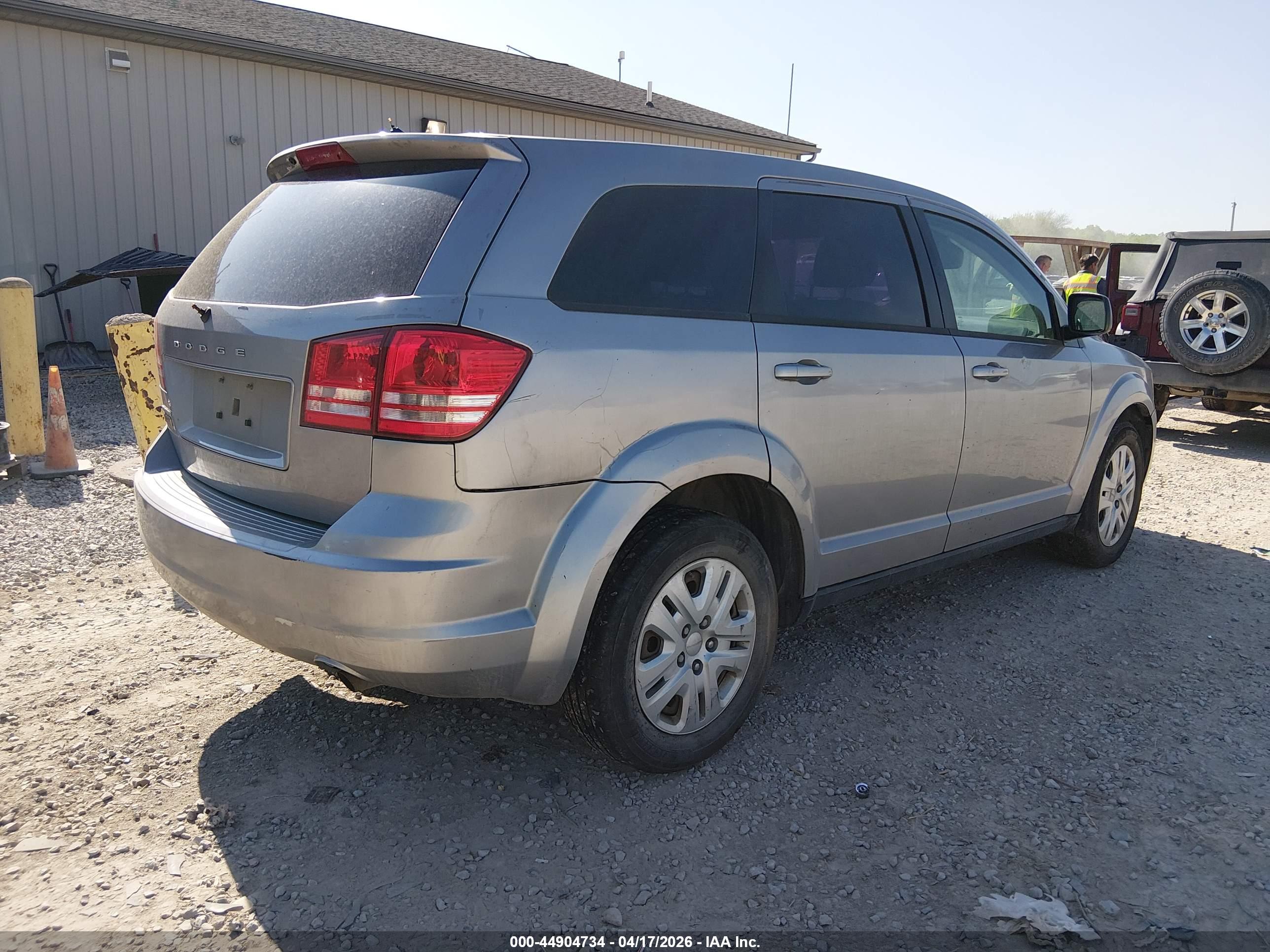 DODGE JOURNEY image 4