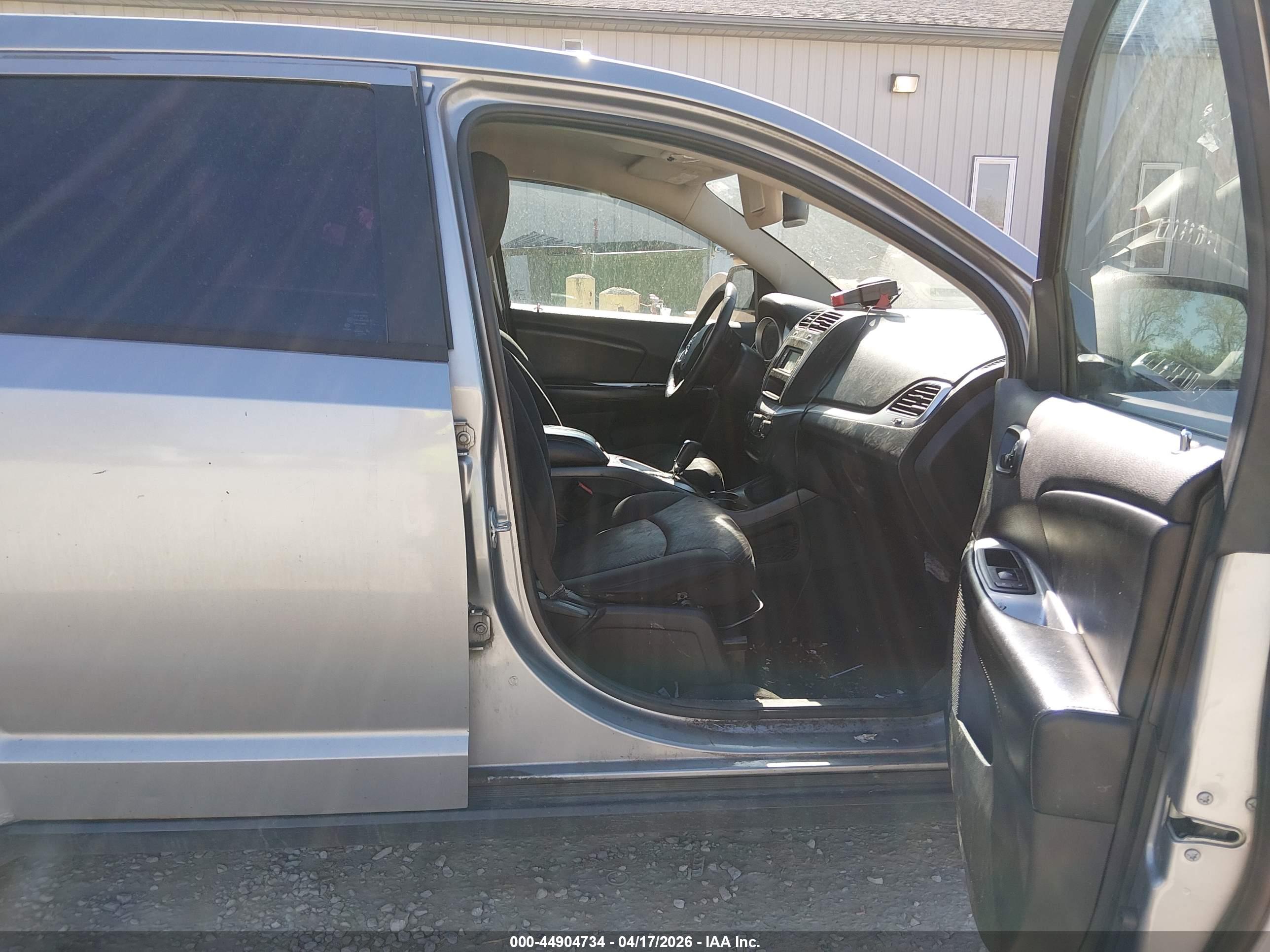 DODGE JOURNEY image 5