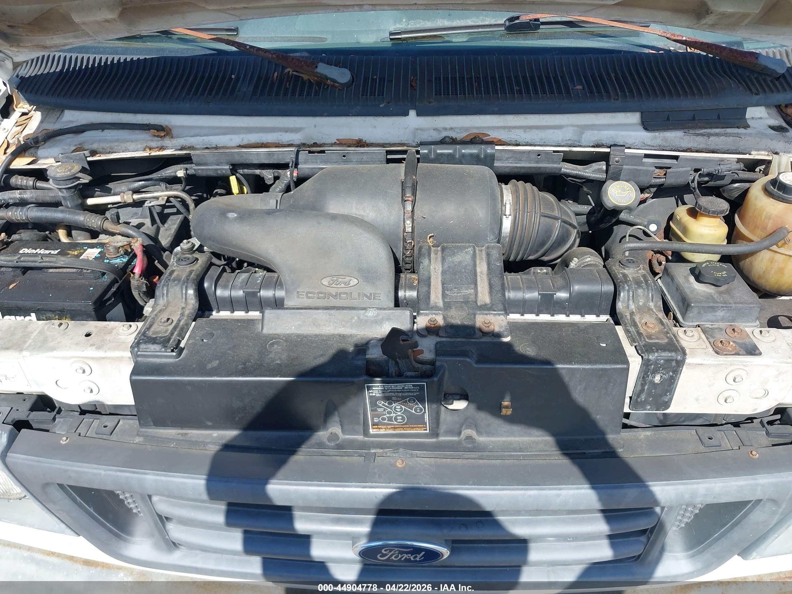 FORD E-250 image 10