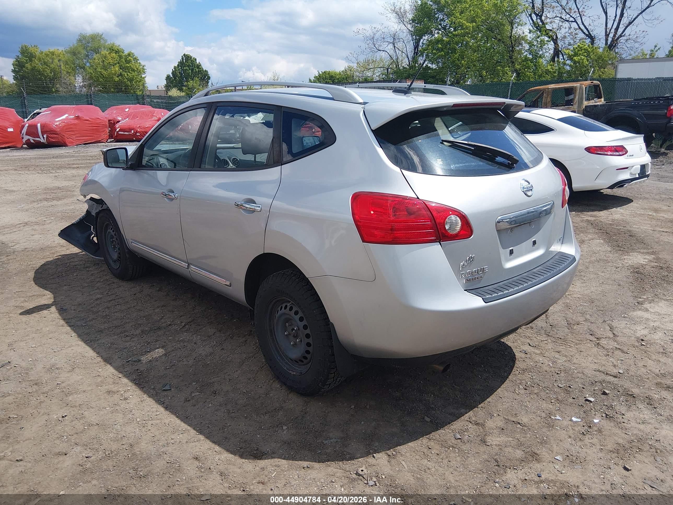 NISSAN ROGUE image 3