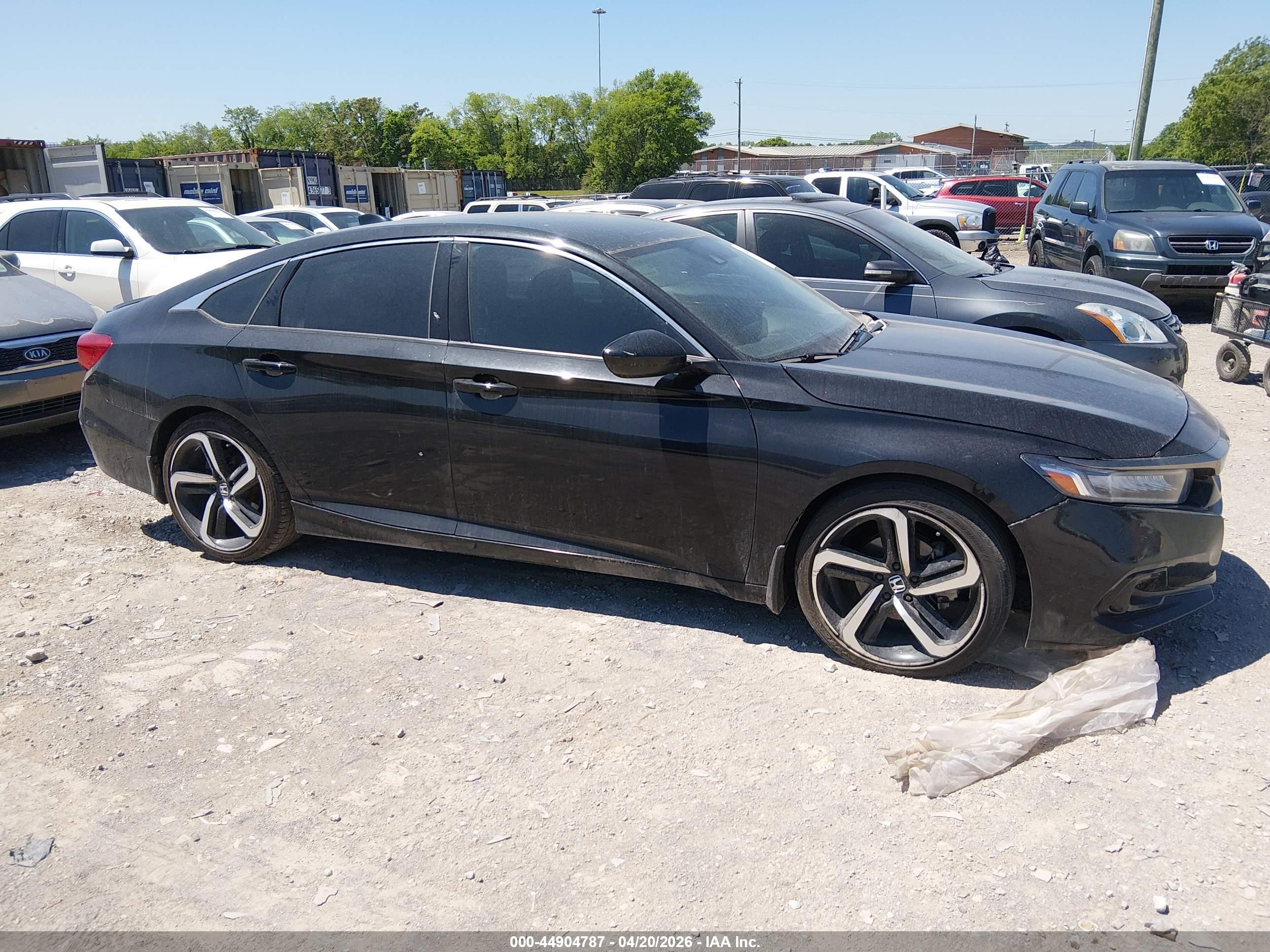 HONDA ACCORD image 6