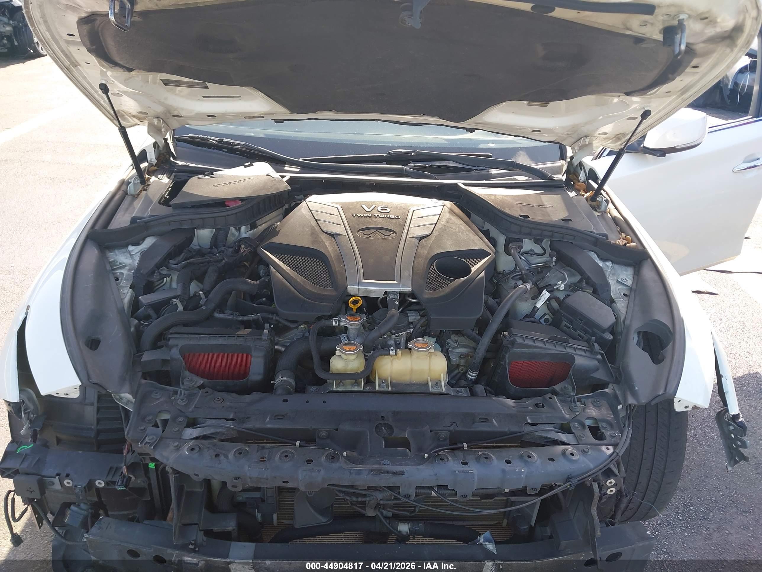 INFINITI Q50 image 10