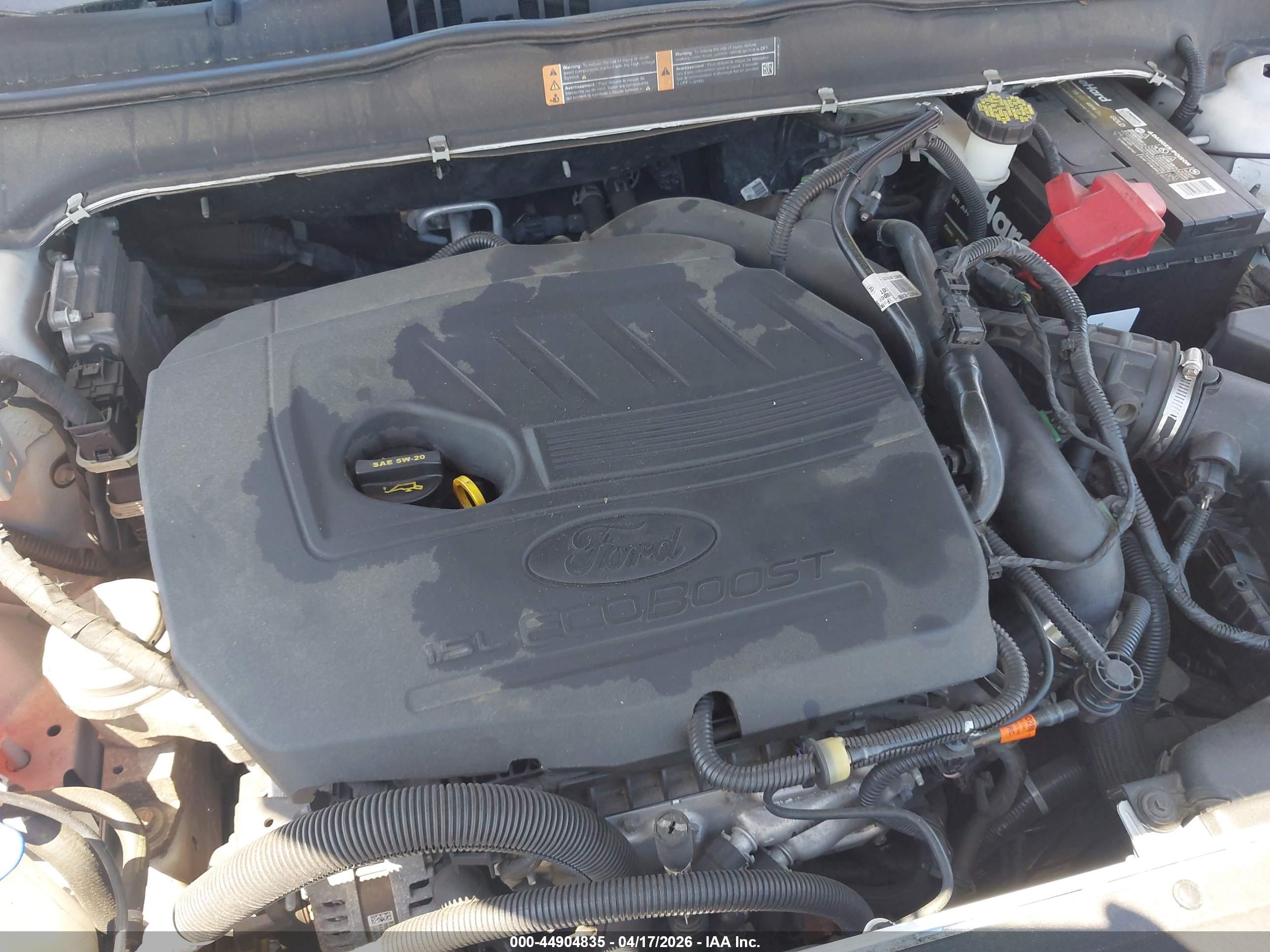 FORD FUSION image 10