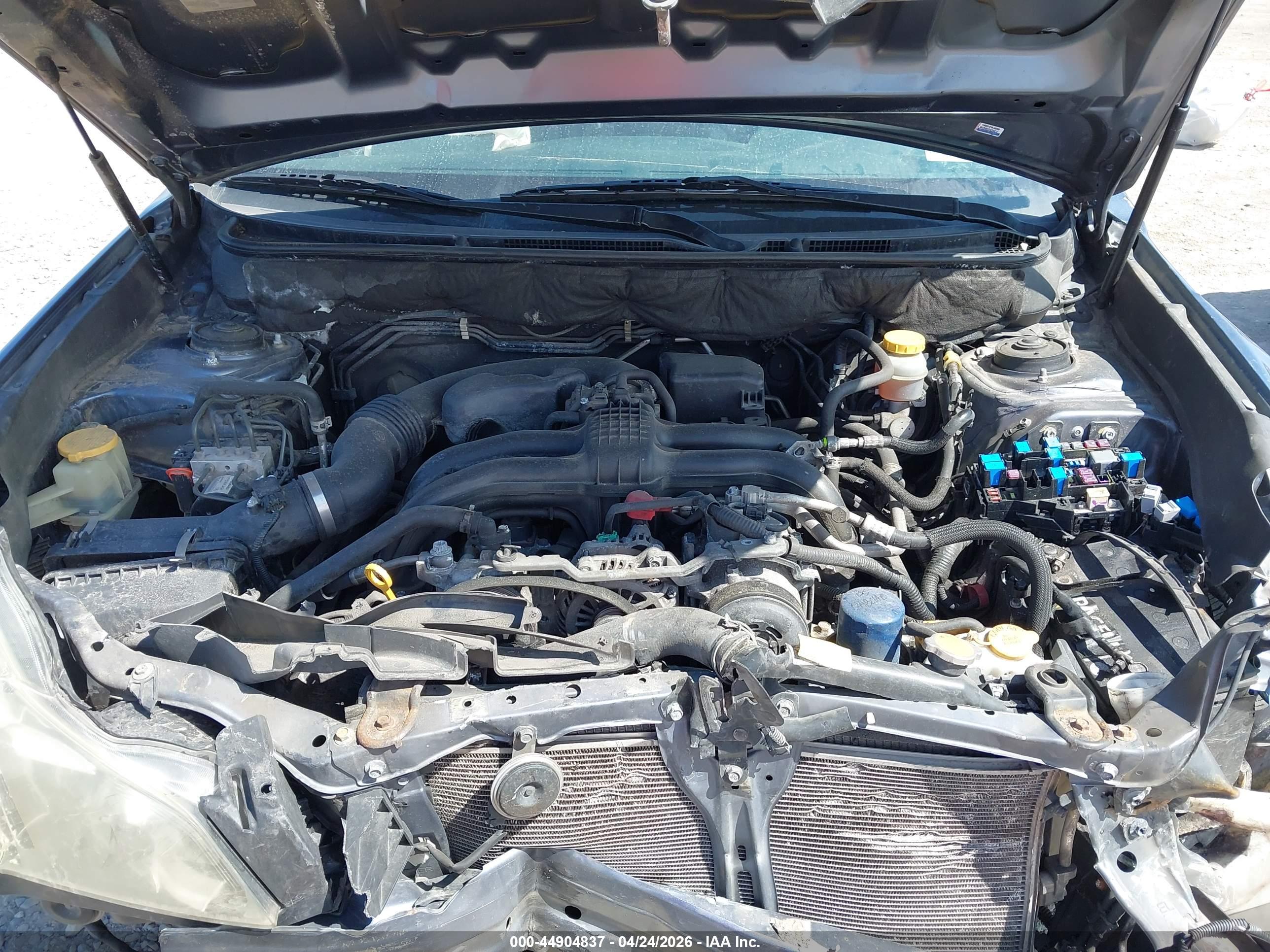 SUBARU LEGACY image 10