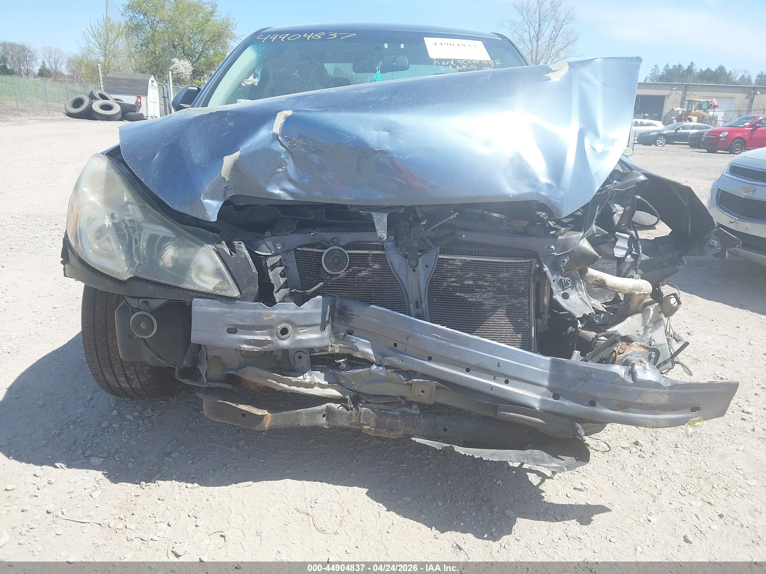 SUBARU LEGACY image 6