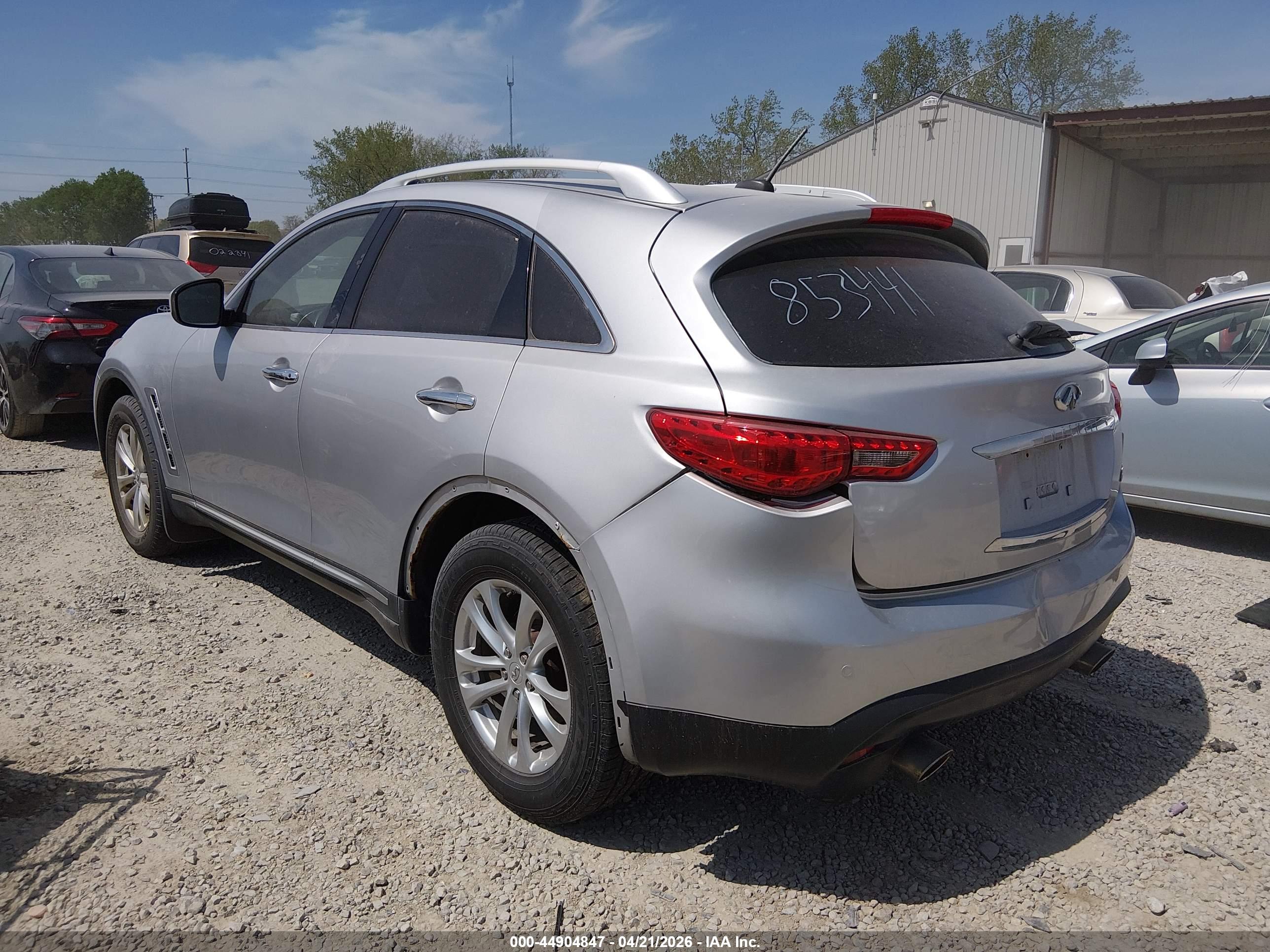 INFINITI FX35 image 3