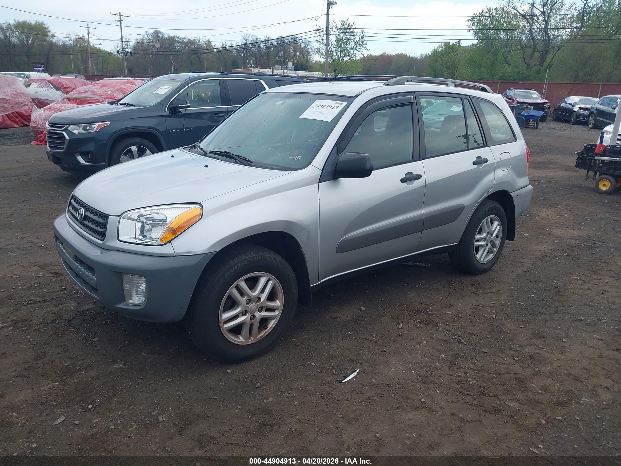 TOYOTA RAV4 image 2