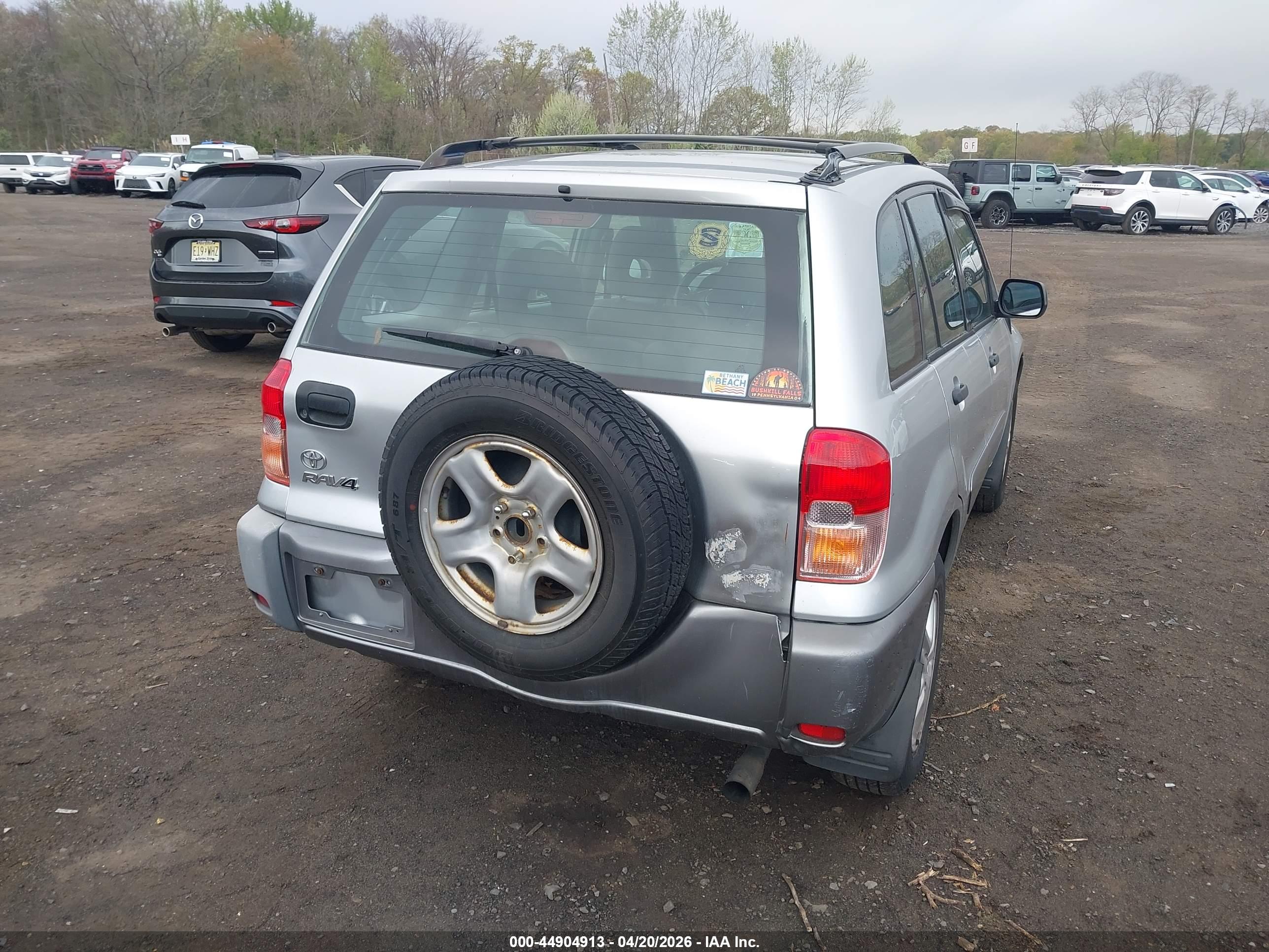 TOYOTA RAV4 image 6
