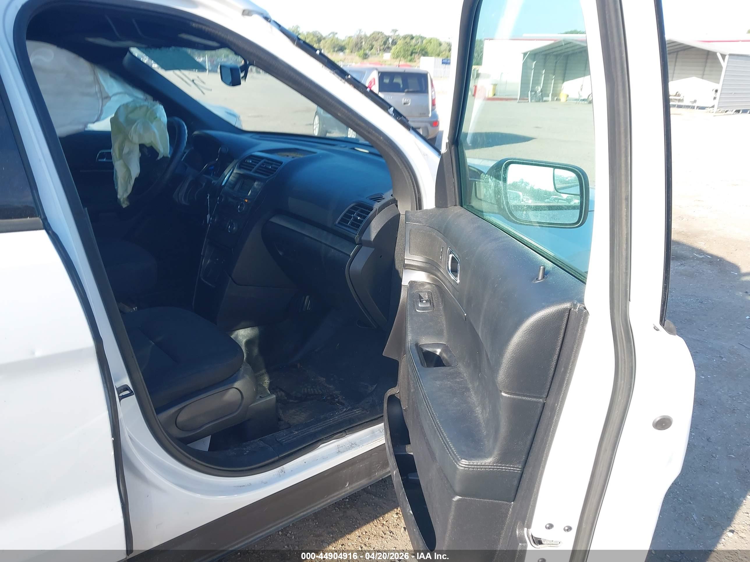 FORD UTILITY image 5