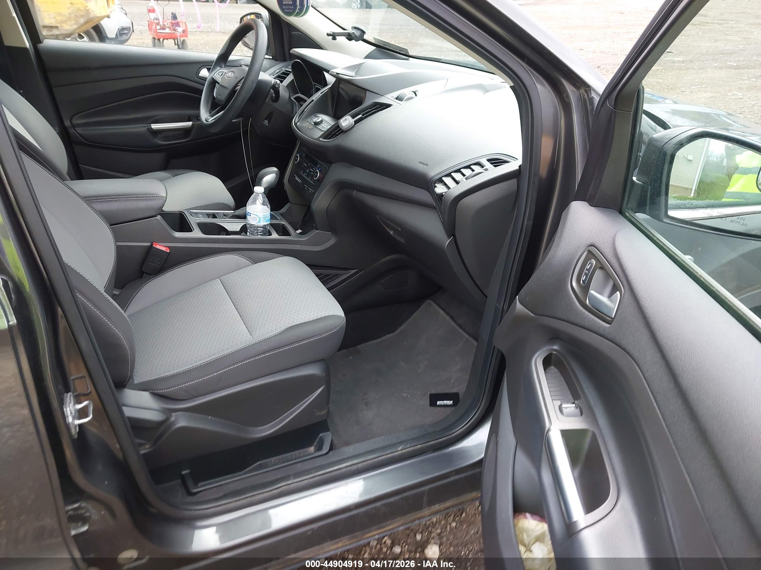 FORD ESCAPE image 5