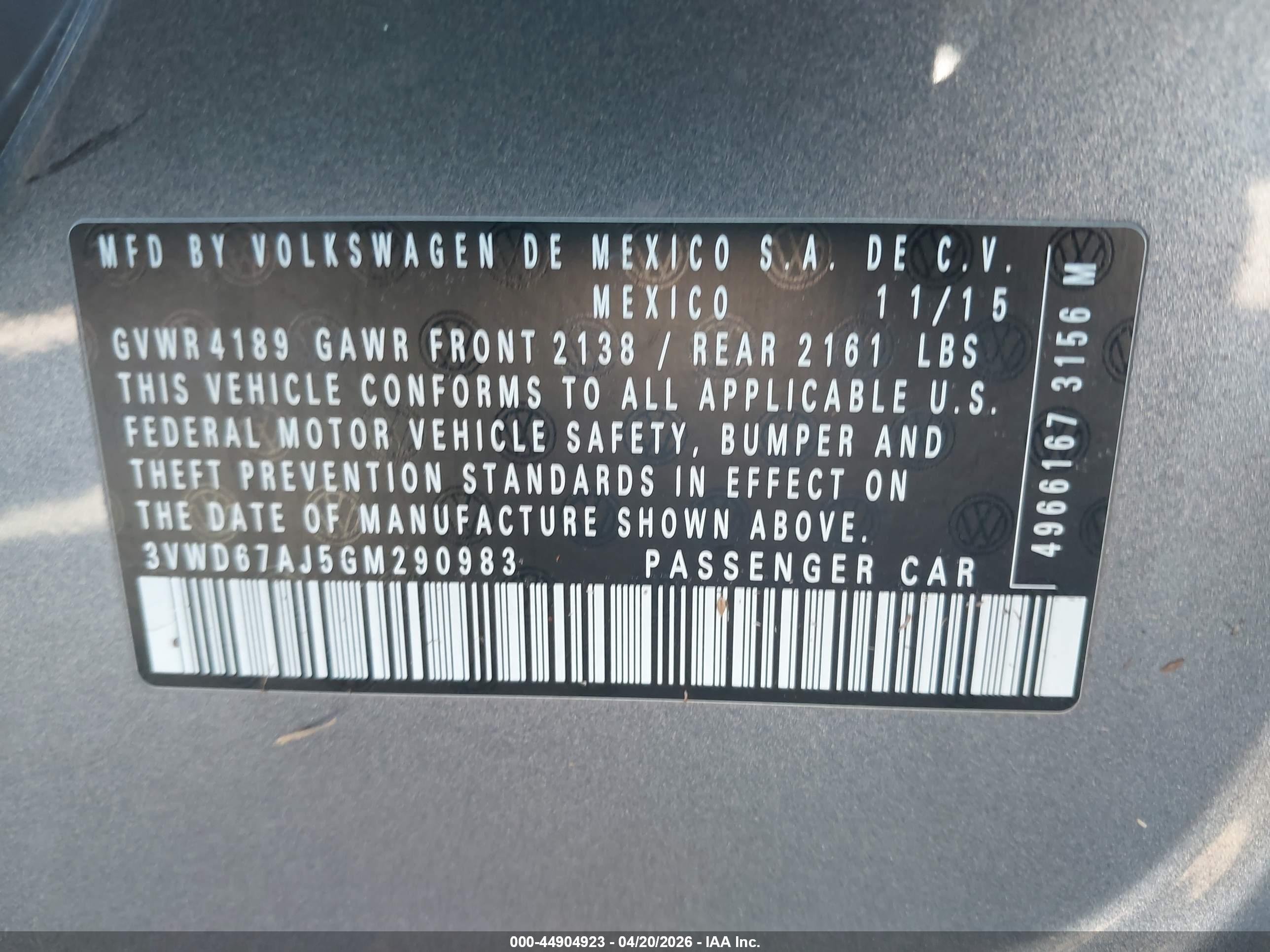 VOLKSWAGEN JETTA image 9