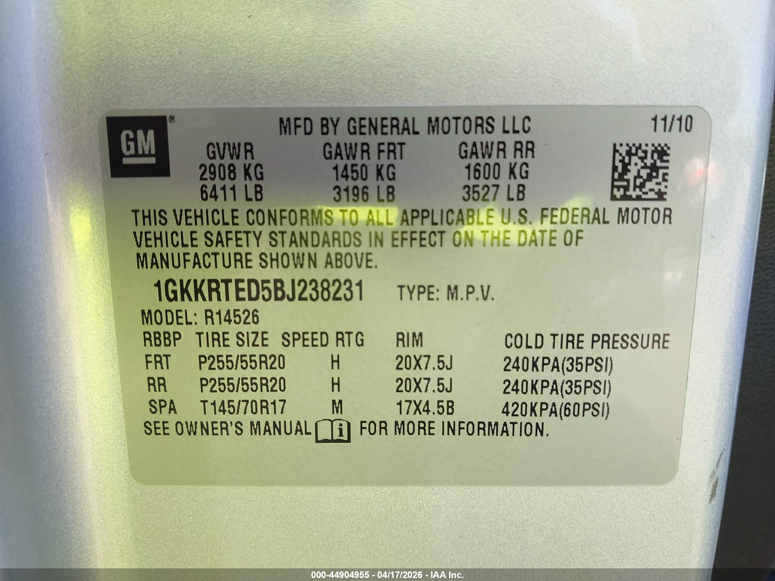 GMC ACADIA image 9