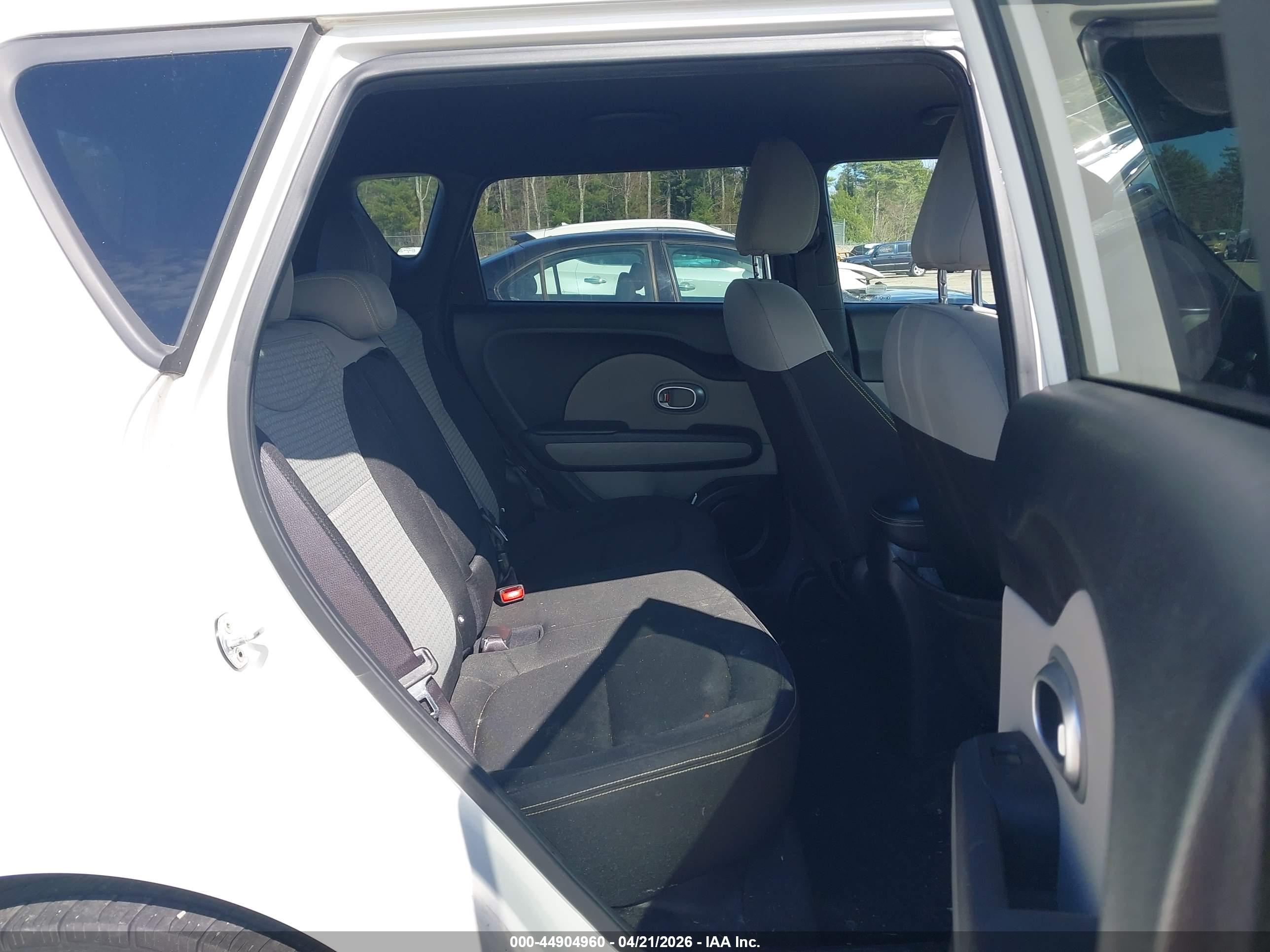 KIA SOUL image 8