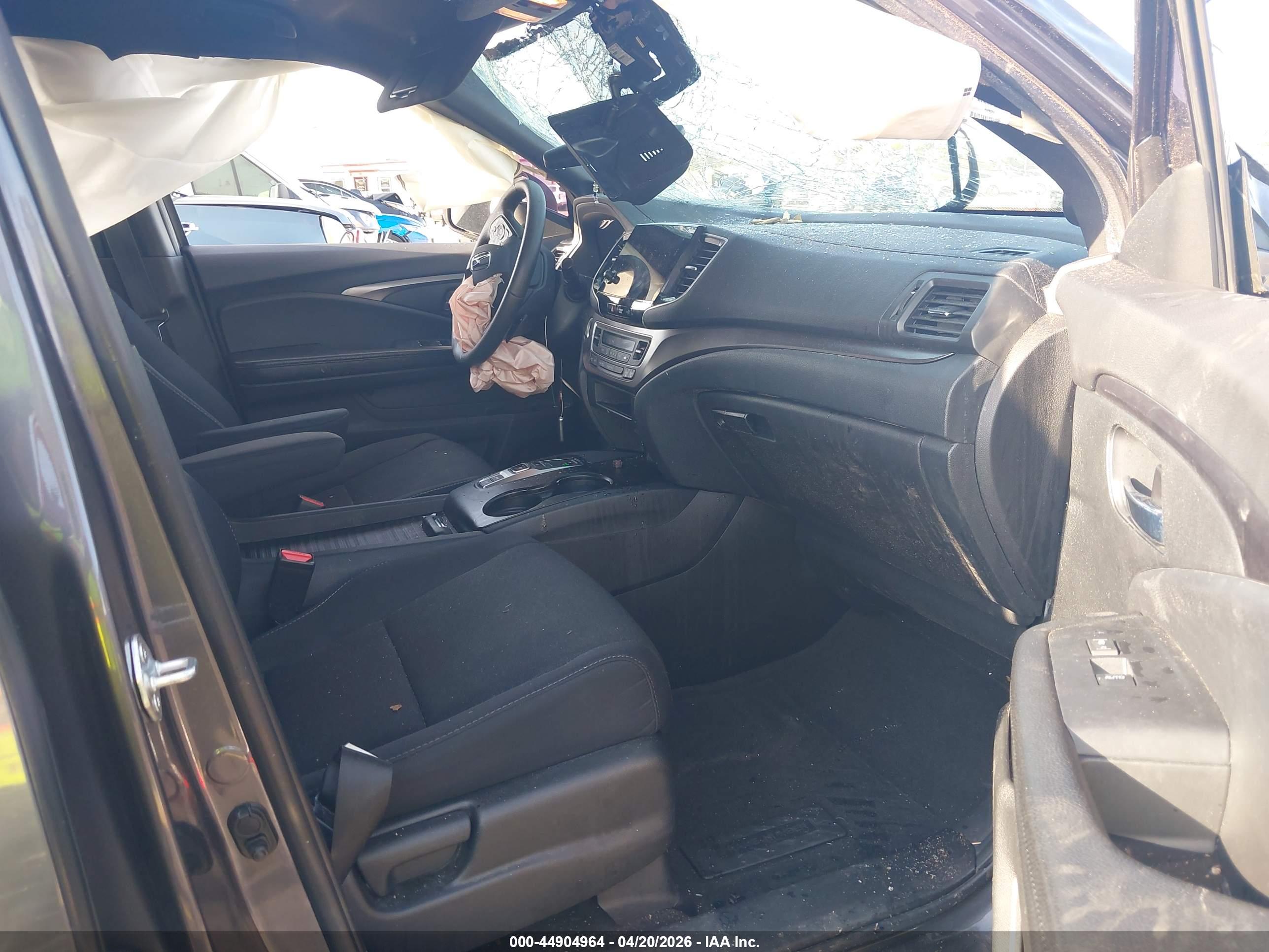 HONDA PASSPORT image 5