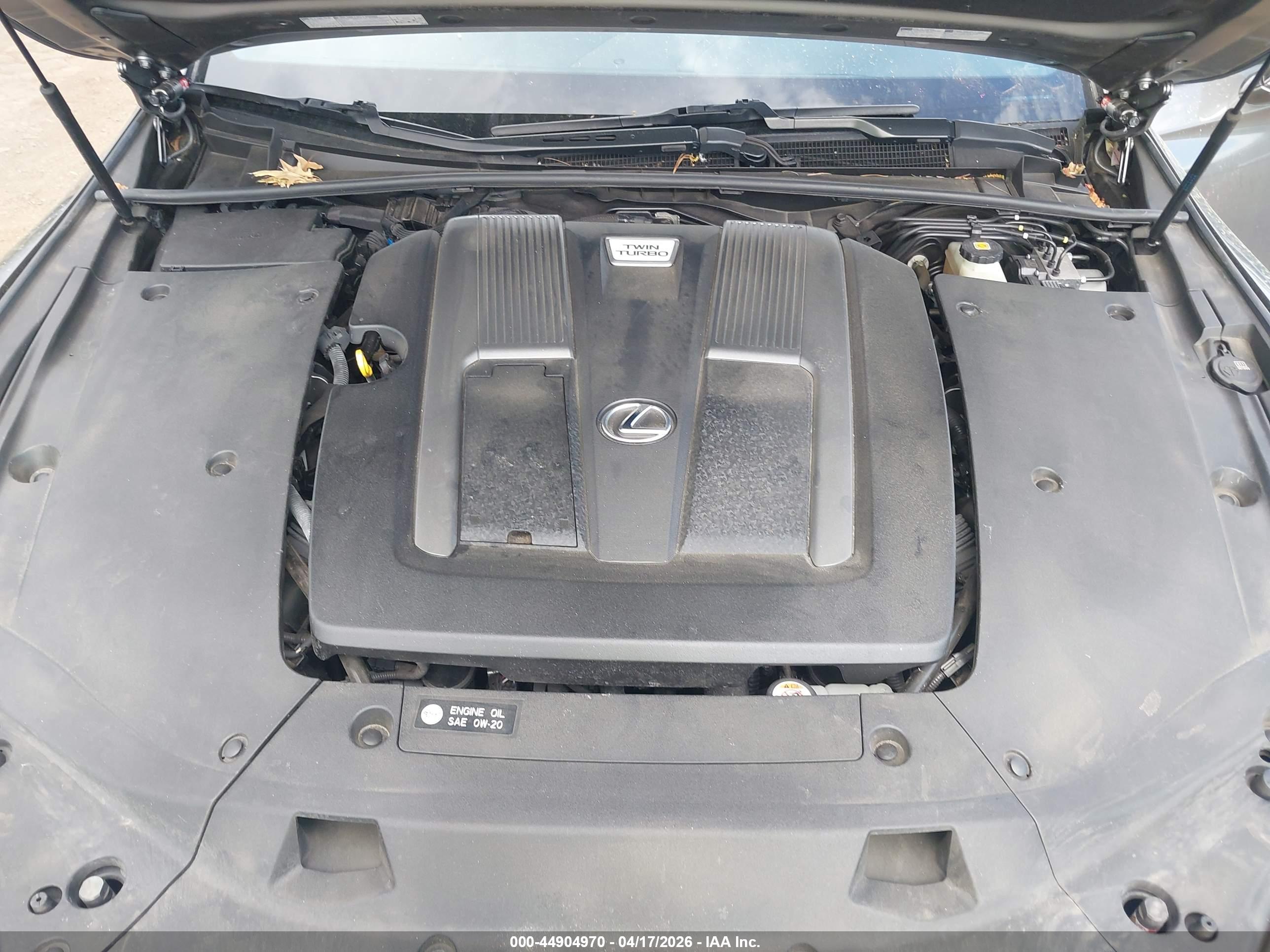 LEXUS LS image 10