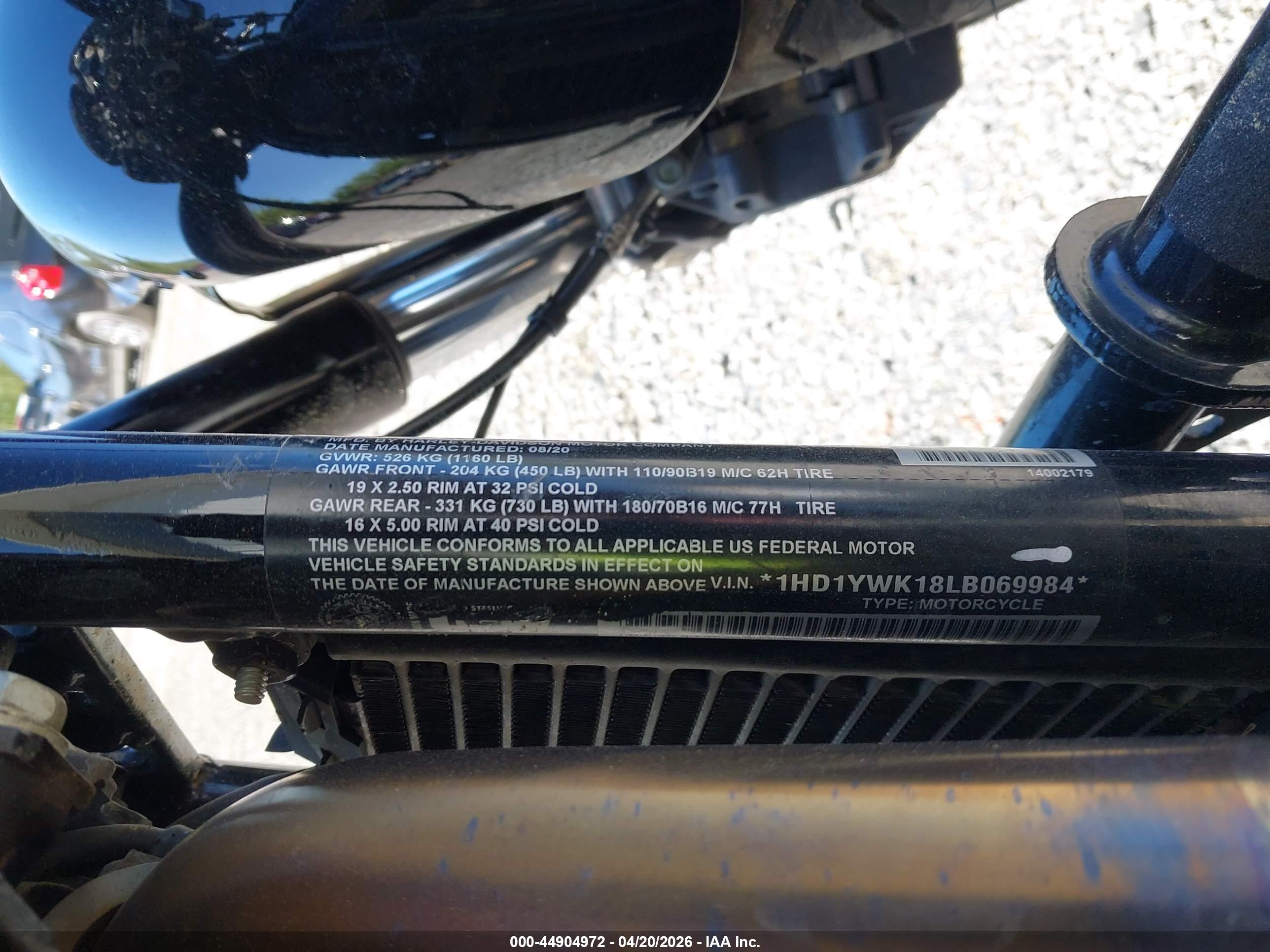 HARLEY-DAVIDSON FXLRS image 10