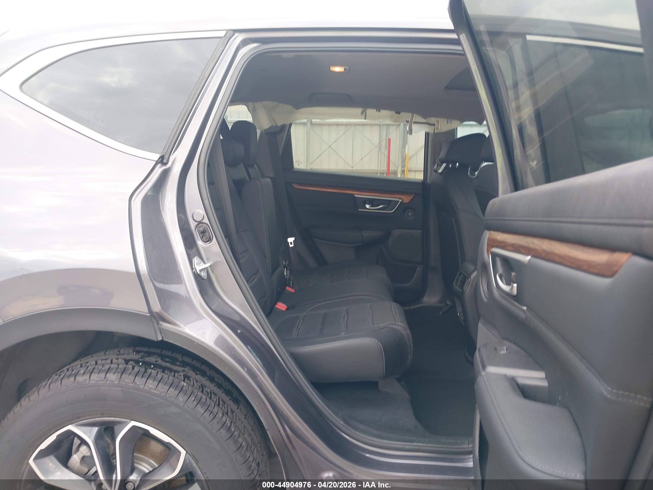 HONDA CR-V image 8