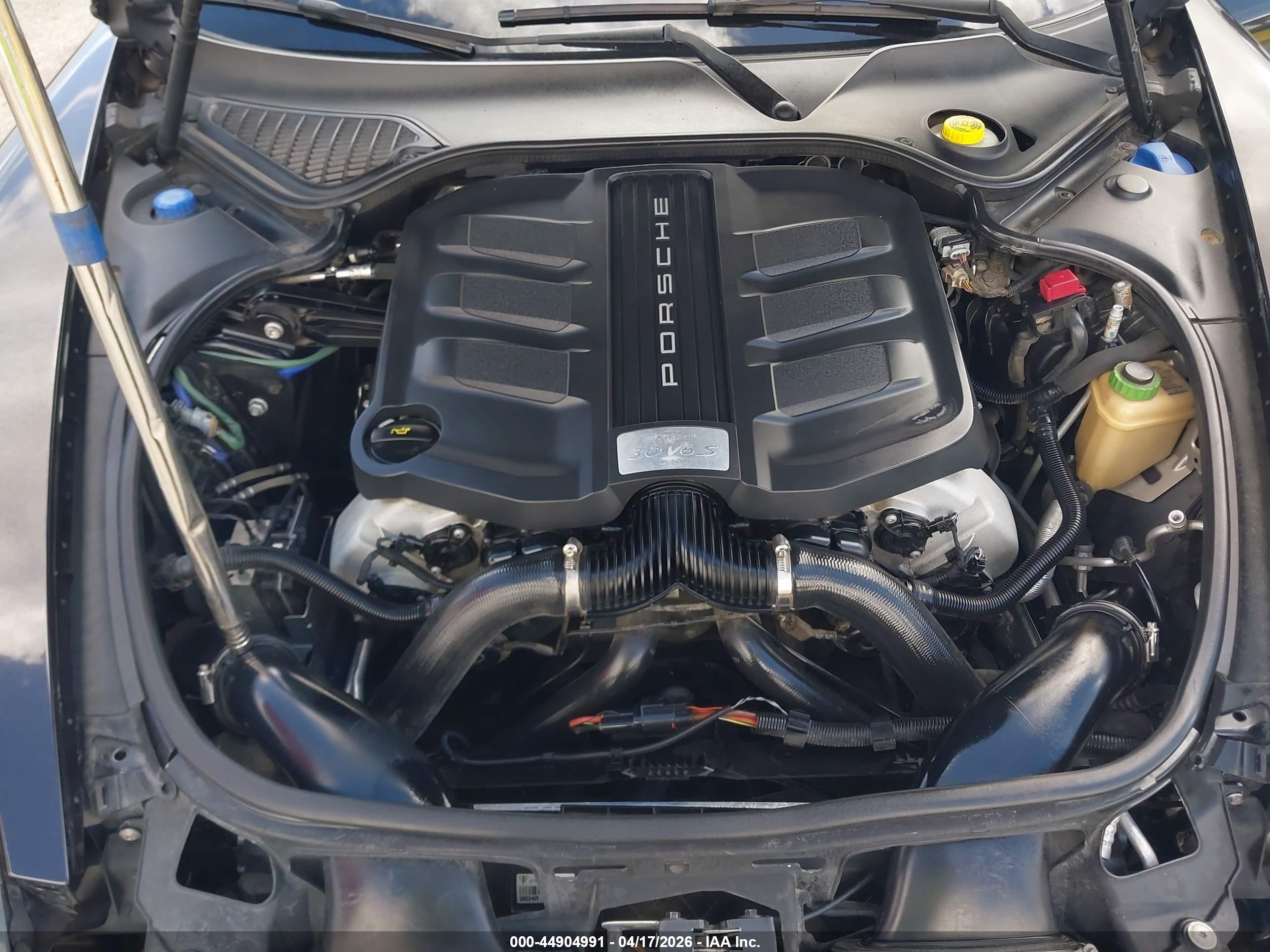 PORSCHE PANAMERA image 10