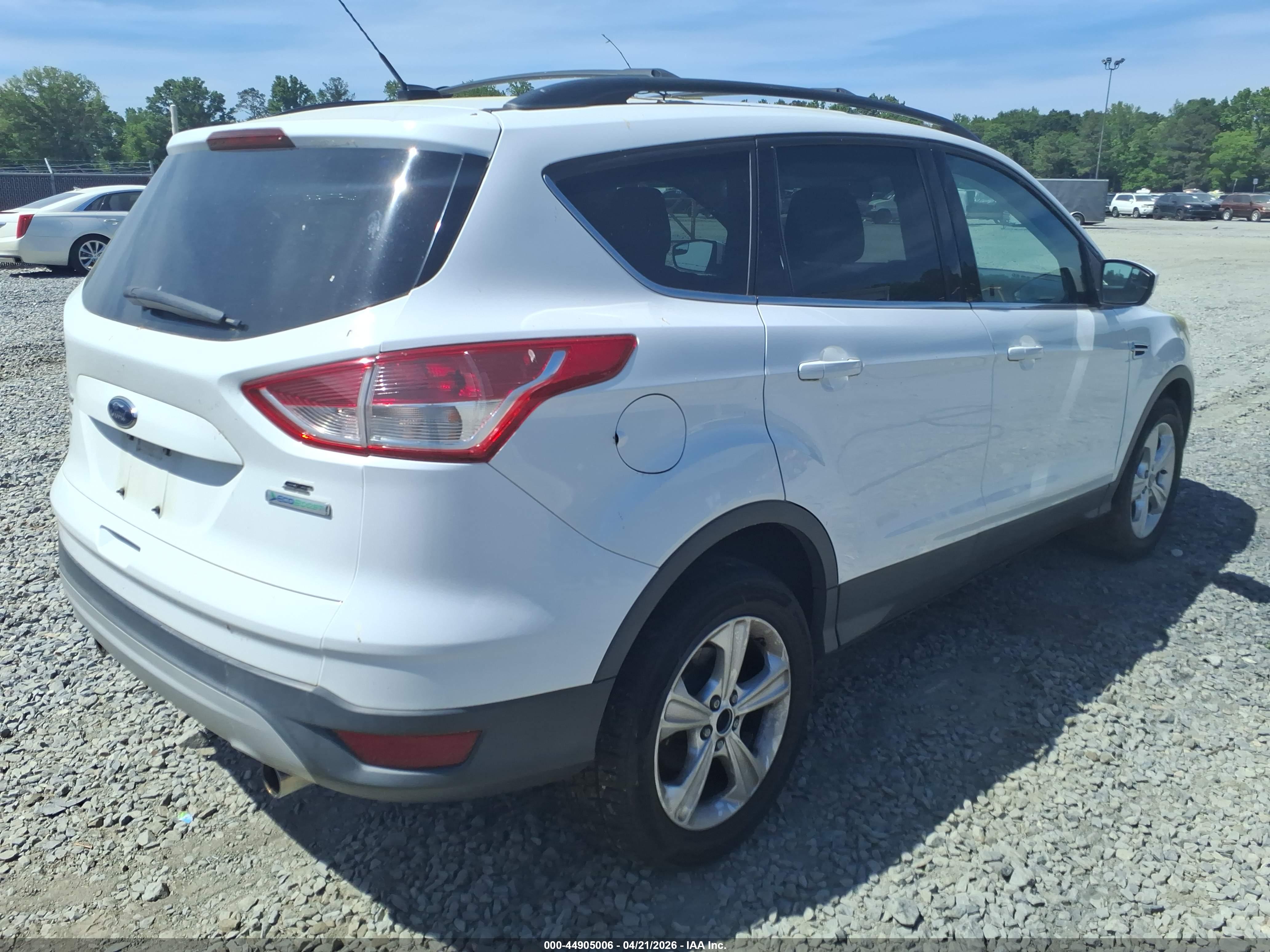 FORD ESCAPE image 4