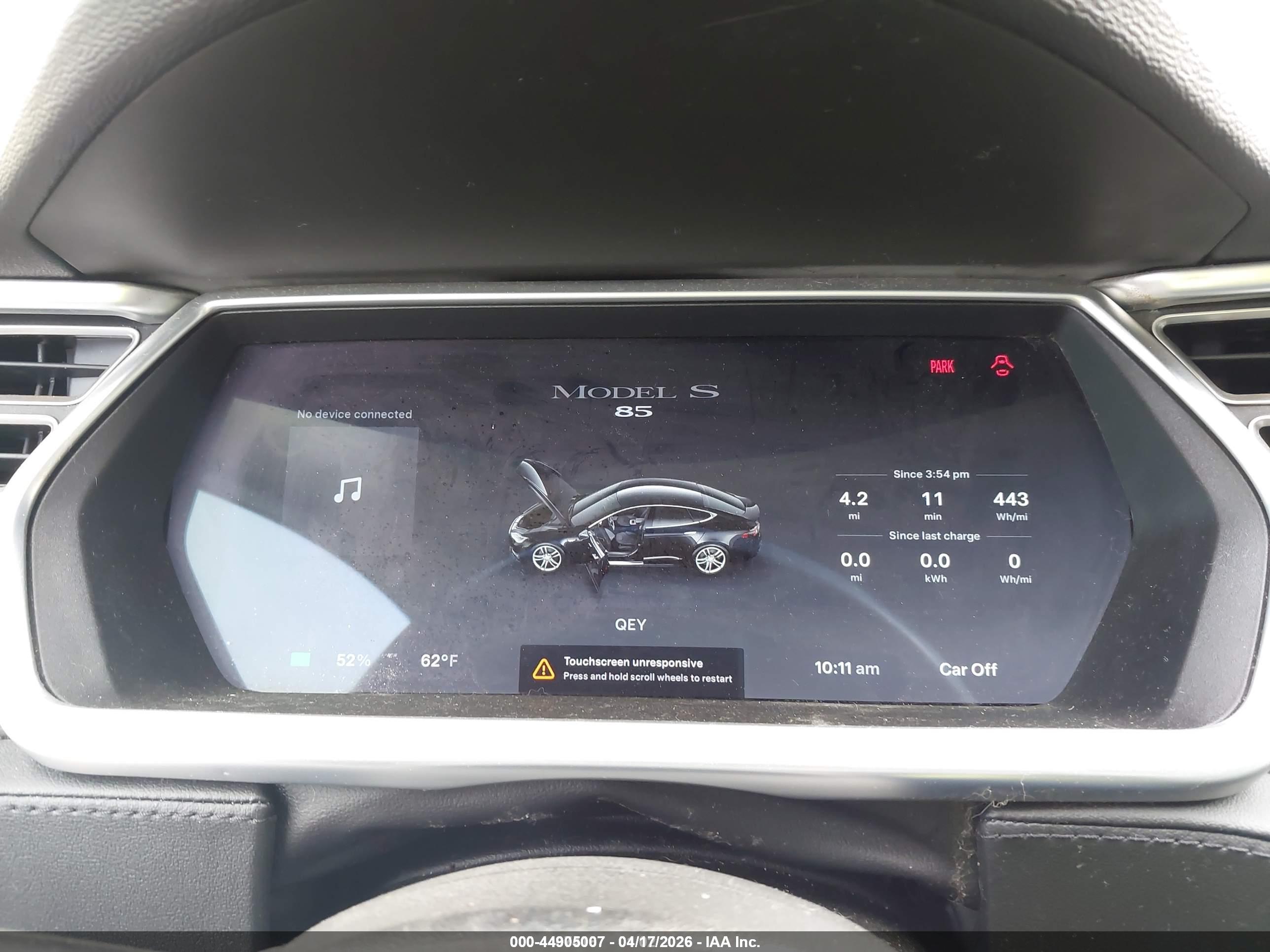 TESLA MODEL image 7
