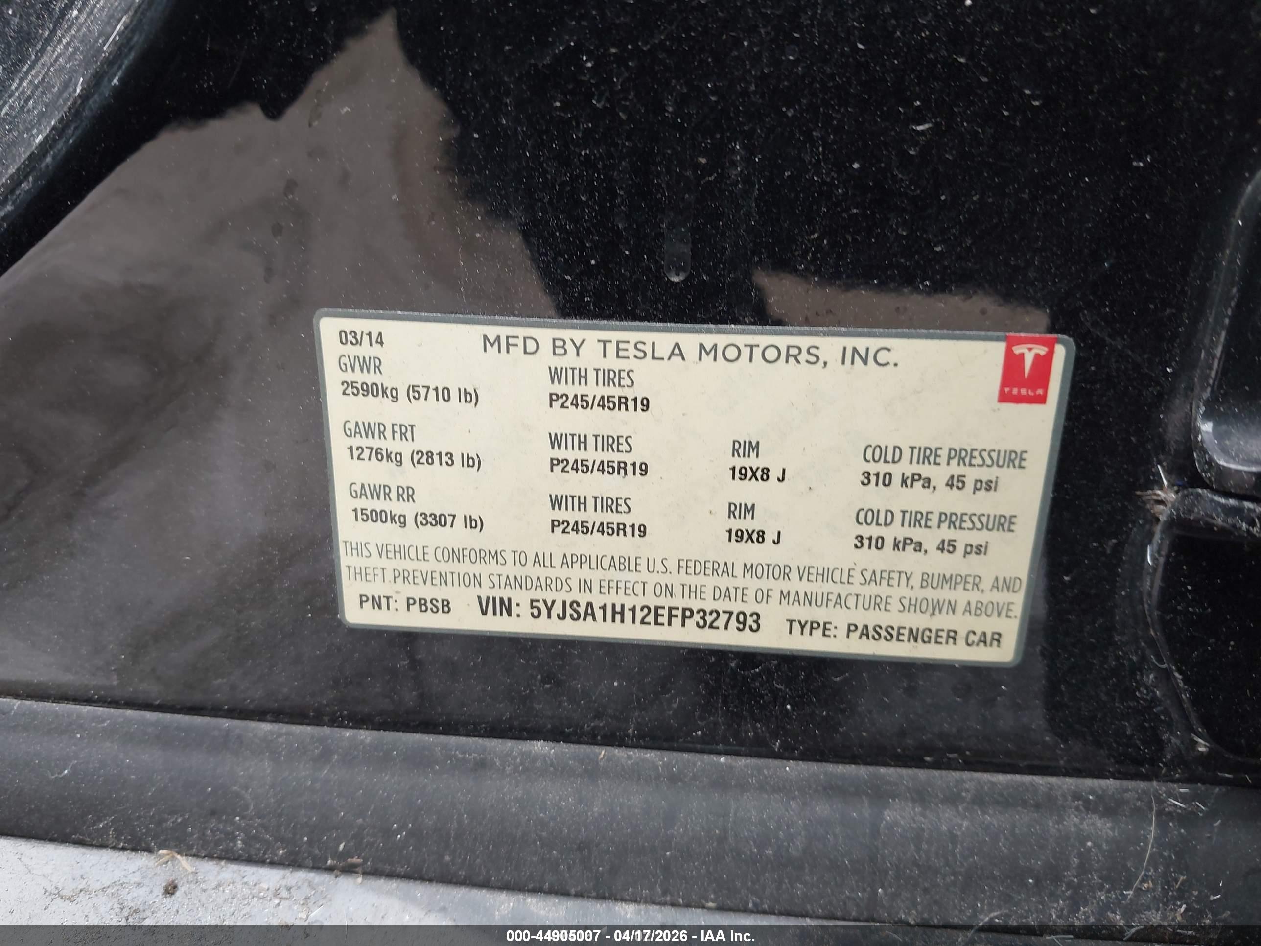 TESLA MODEL image 9