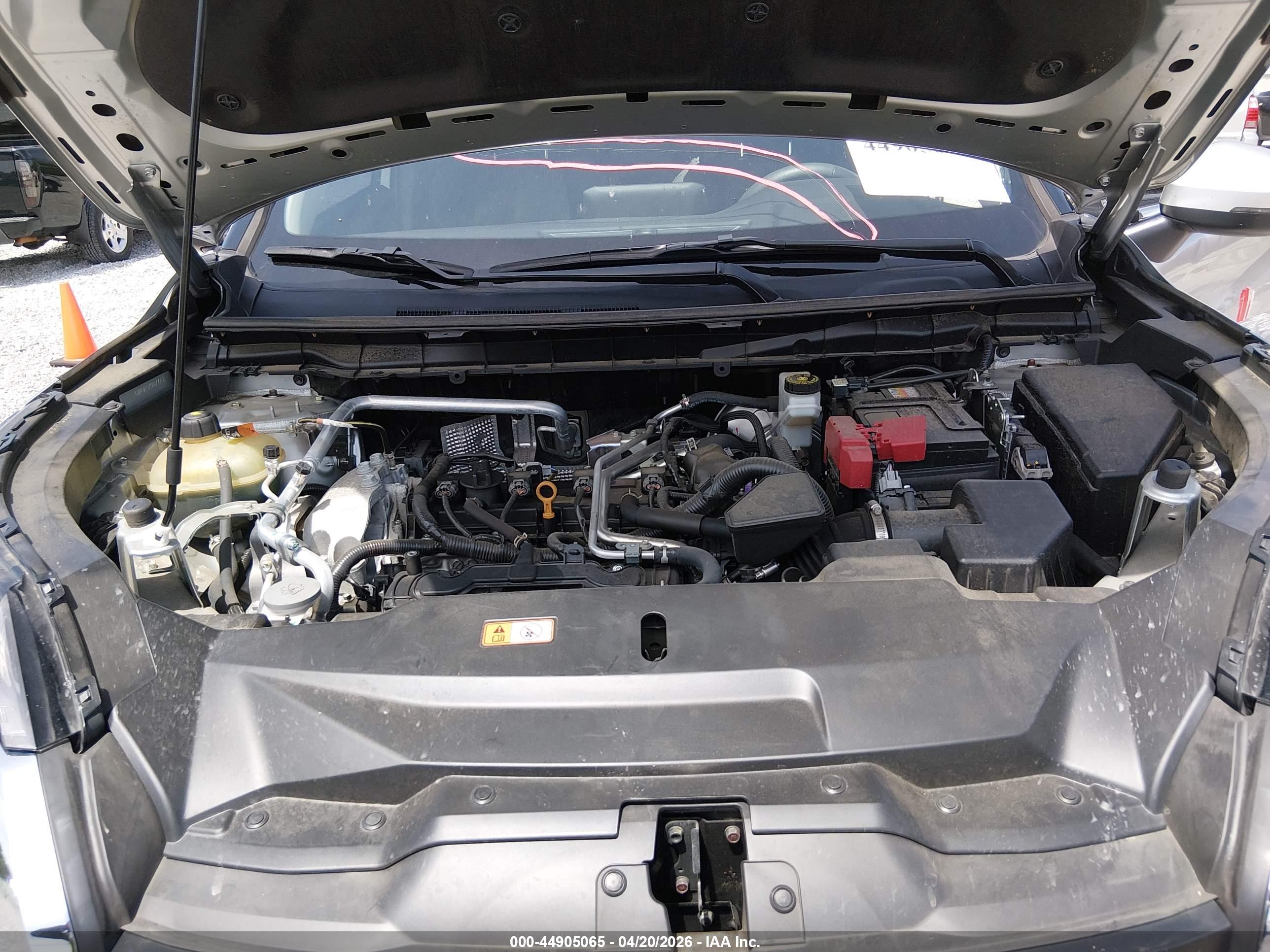 MITSUBISHI OUTLANDER image 10