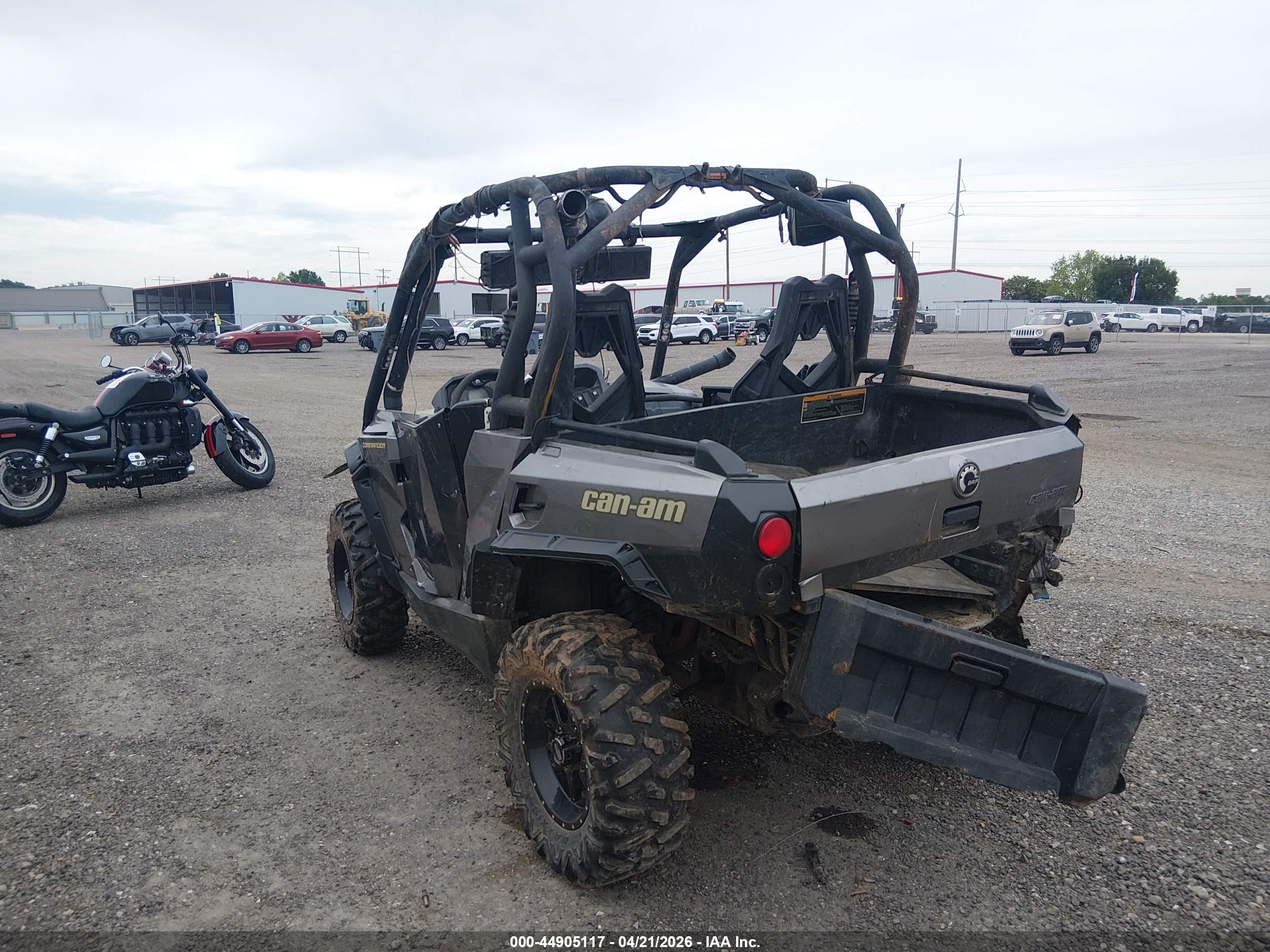 CAN-AM COMMANDER image 3