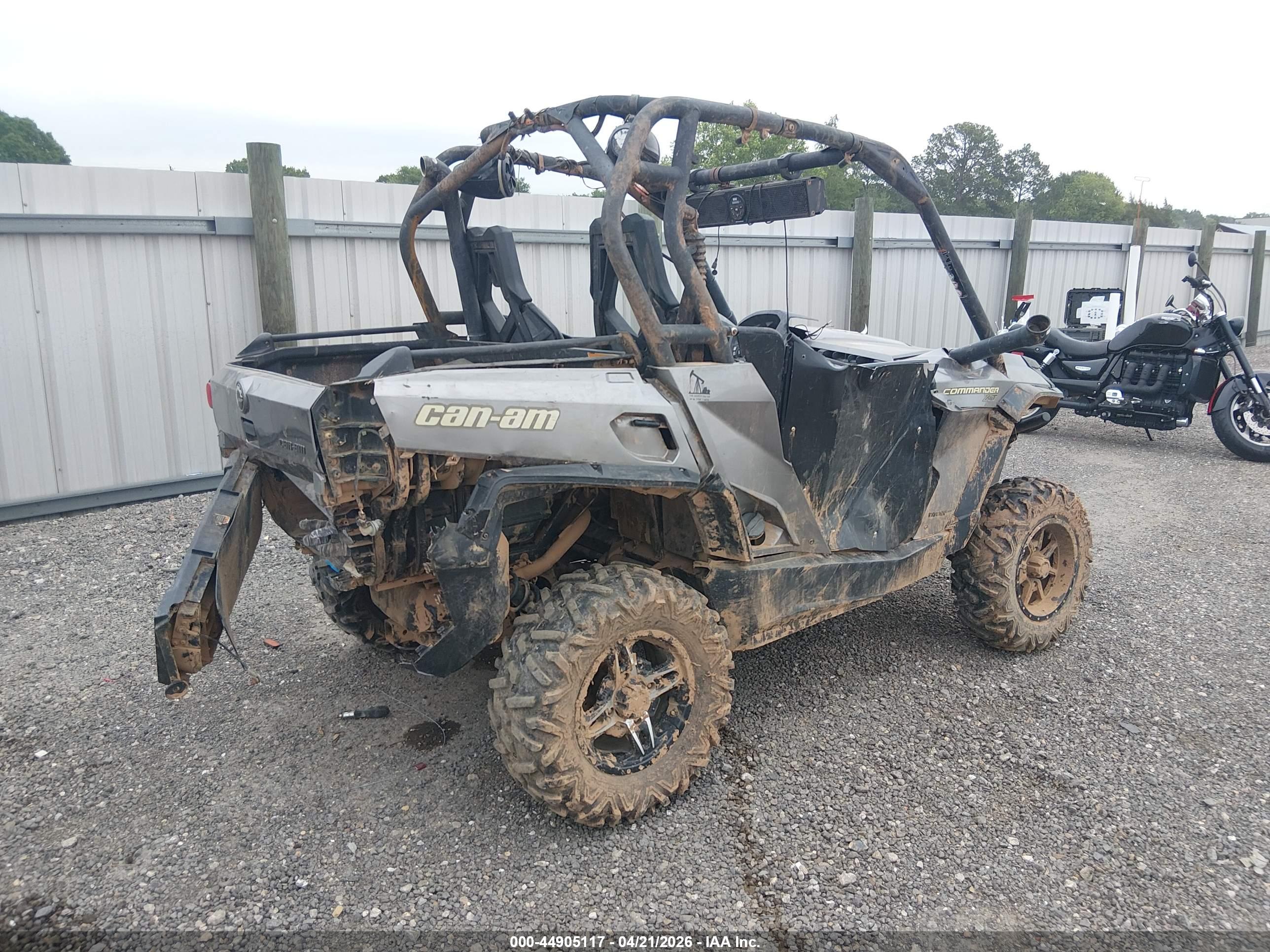 CAN-AM COMMANDER image 4